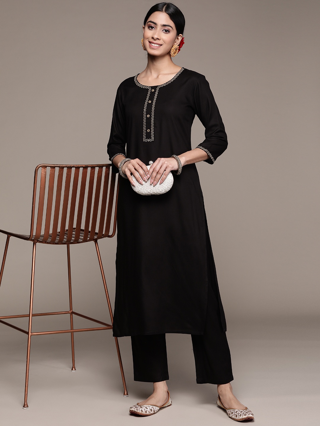 

Anubhutee Yoke Design Sequinned Kurta with Trousers, Black