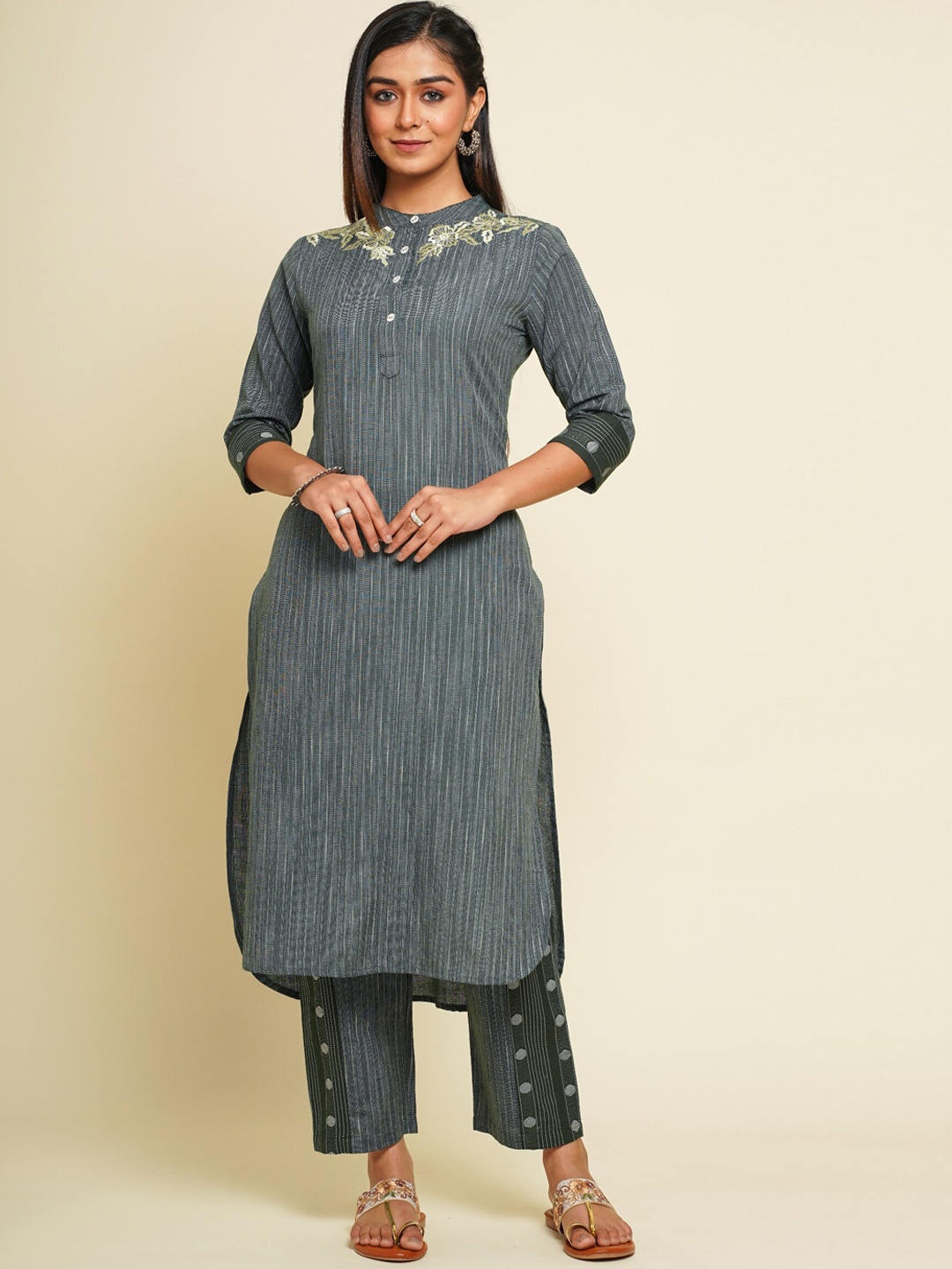 

FLAMBOYANT Striped Thread Work Pure Cotton Kurta with Trousers, Green