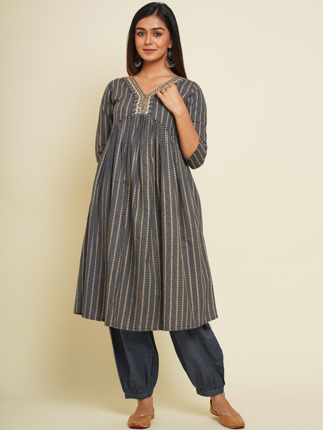 

FLAMBOYANT Striped Zari A-Line Pleated Pure Cotton Kurta with Salwar, Grey