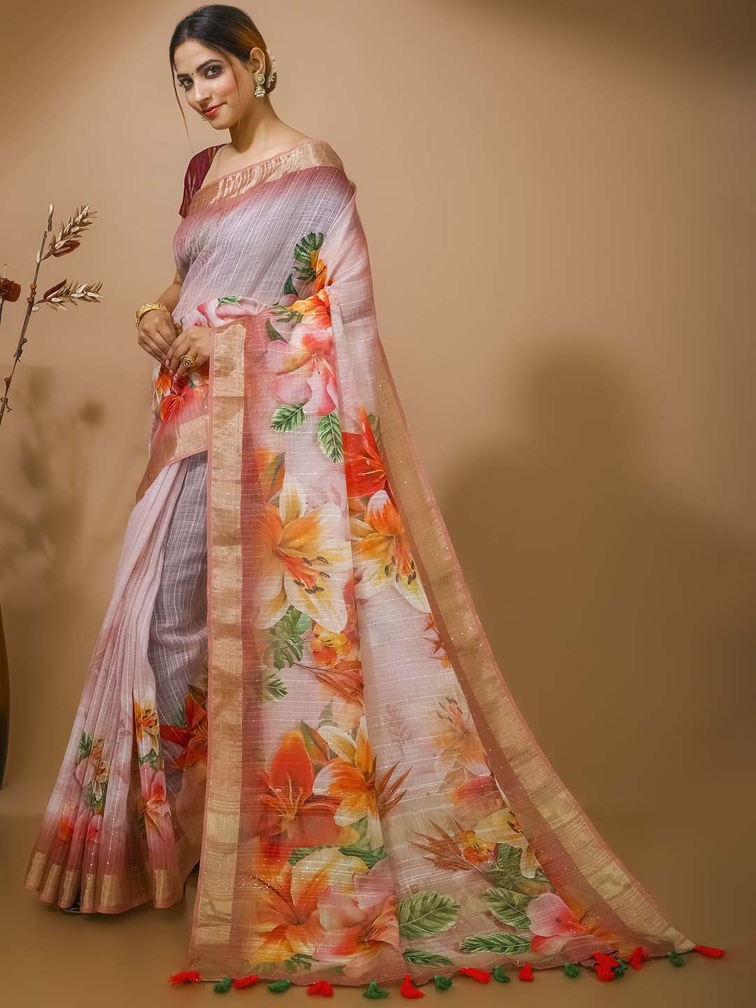 

elora Floral Printed Pure Linen Bhagalpuri Saree, Off white