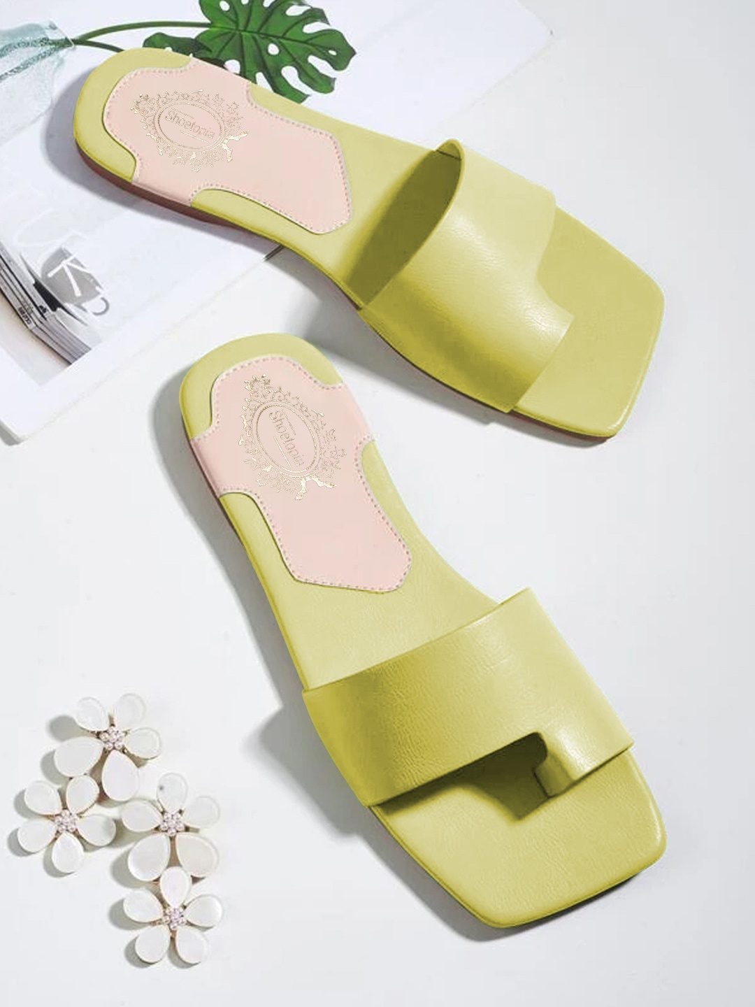 

Shoetopia Women One Toe Flats, Green