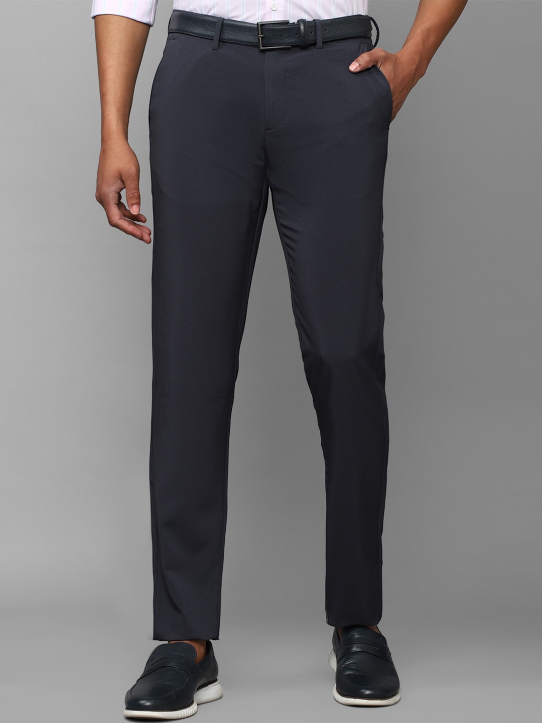 

Allen Solly Men Textured Slim Fit Trousers, Navy blue