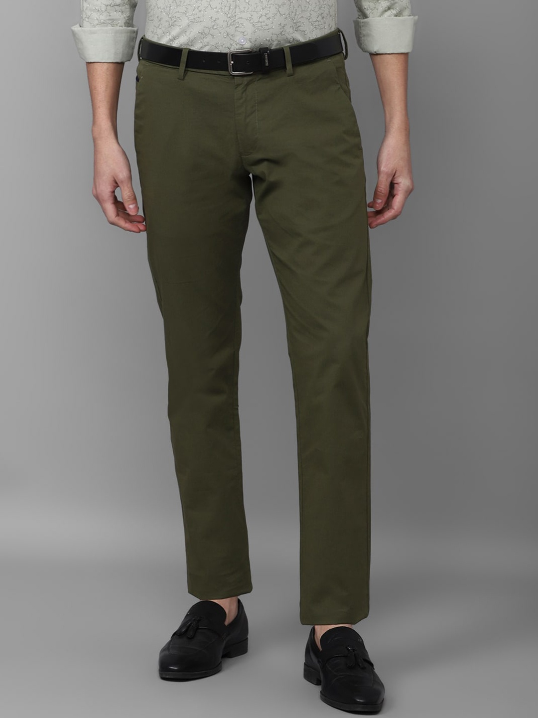 

Allen Solly Men Olive Green Slim Fit Trousers