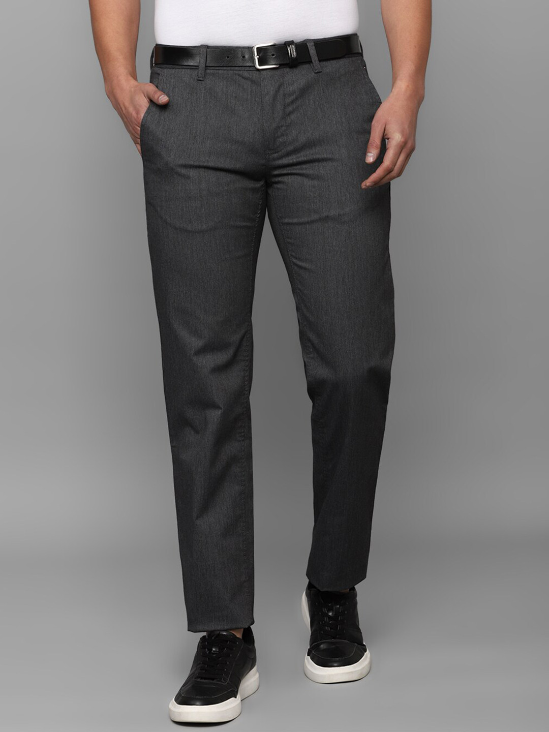 

Louis Philippe Sport Men Mid Rise Slim Fit Trousers, Grey