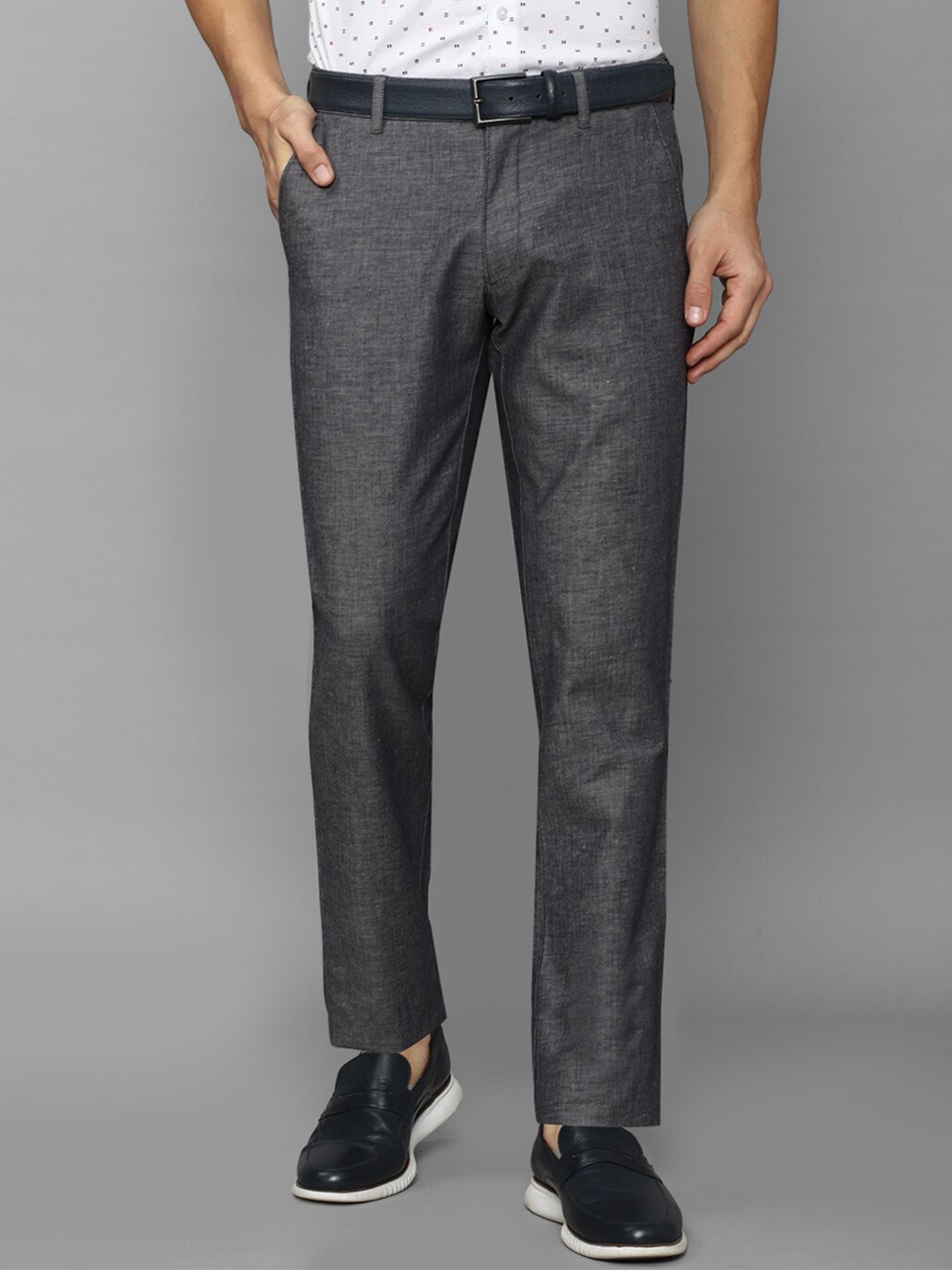 

Louis Philippe Sport Men Mid Rise Slim Fit Trousers, Grey