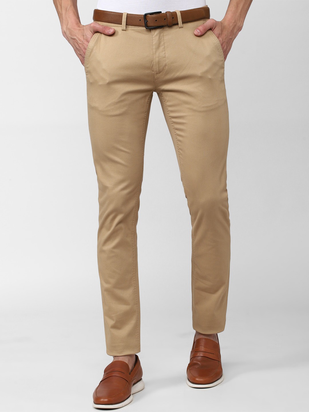 

Peter England Casuals Men Mid-Rise Cotton Skinny Fit Chinos Trousers, Brown