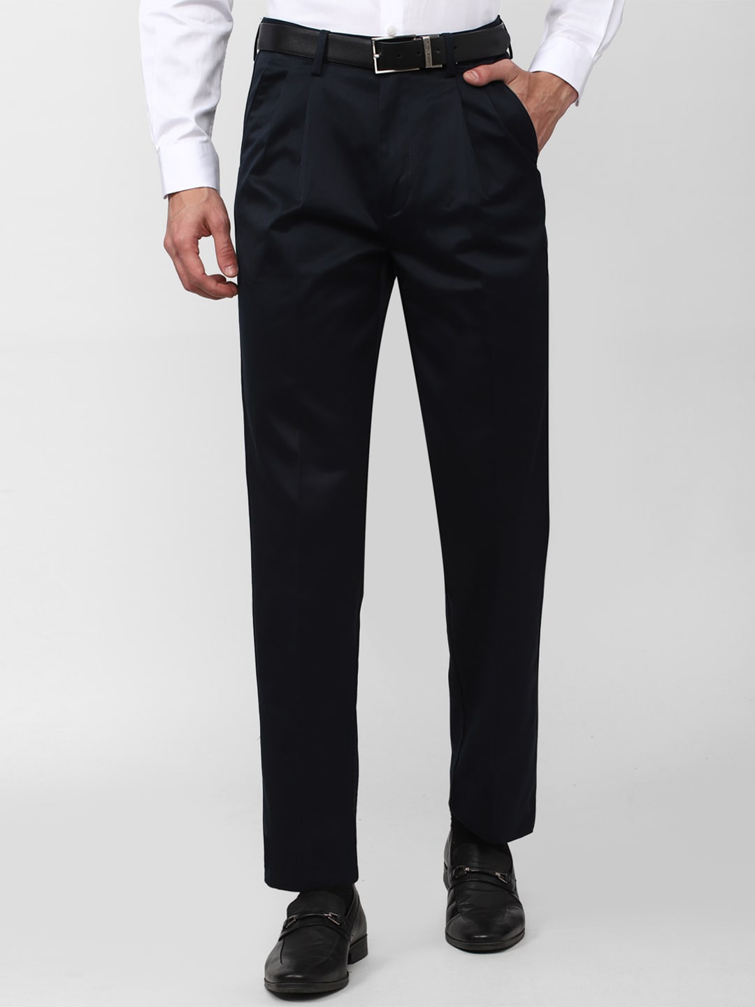 

Peter England Casuals Men Mid Rise Pleated Formal Trousers, Navy blue