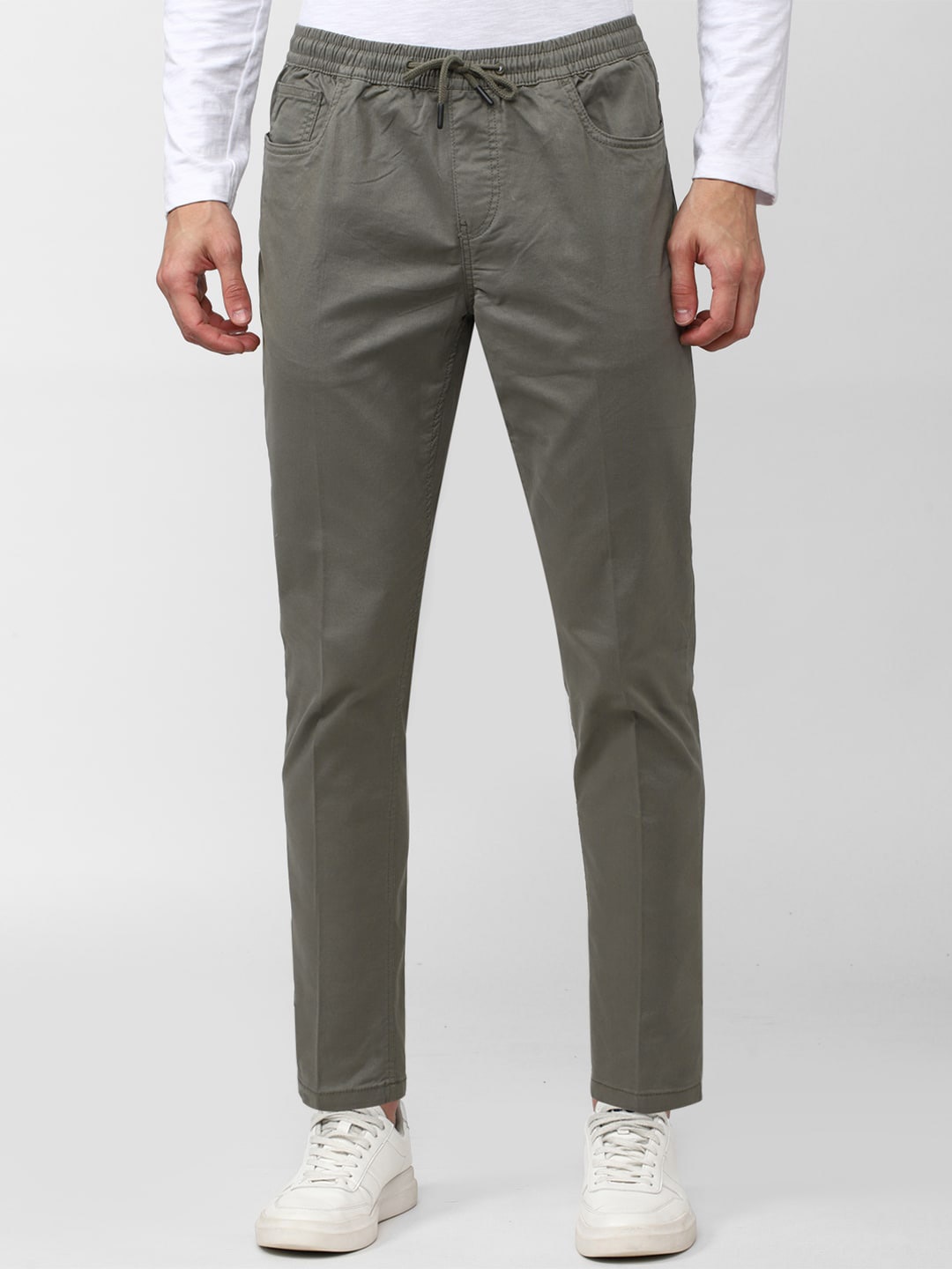 

Peter England Casuals Men Slim Fit Mid-Rise Trousers, Grey