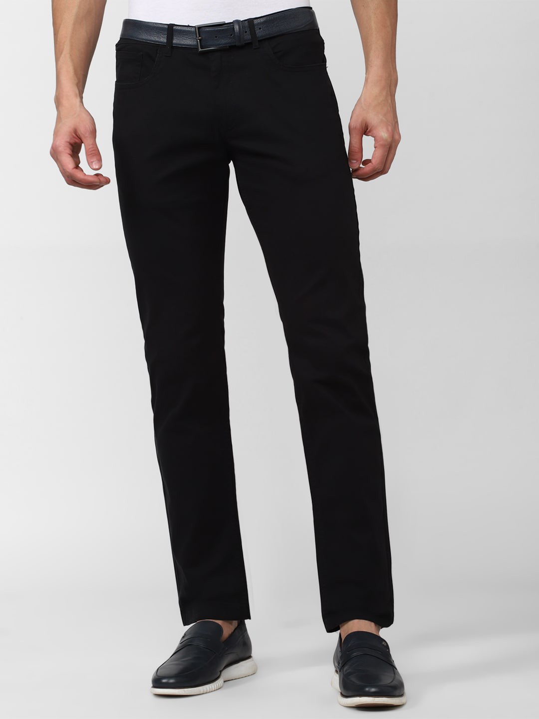 

Peter England Casuals Men Slim Fit Trousers, Black