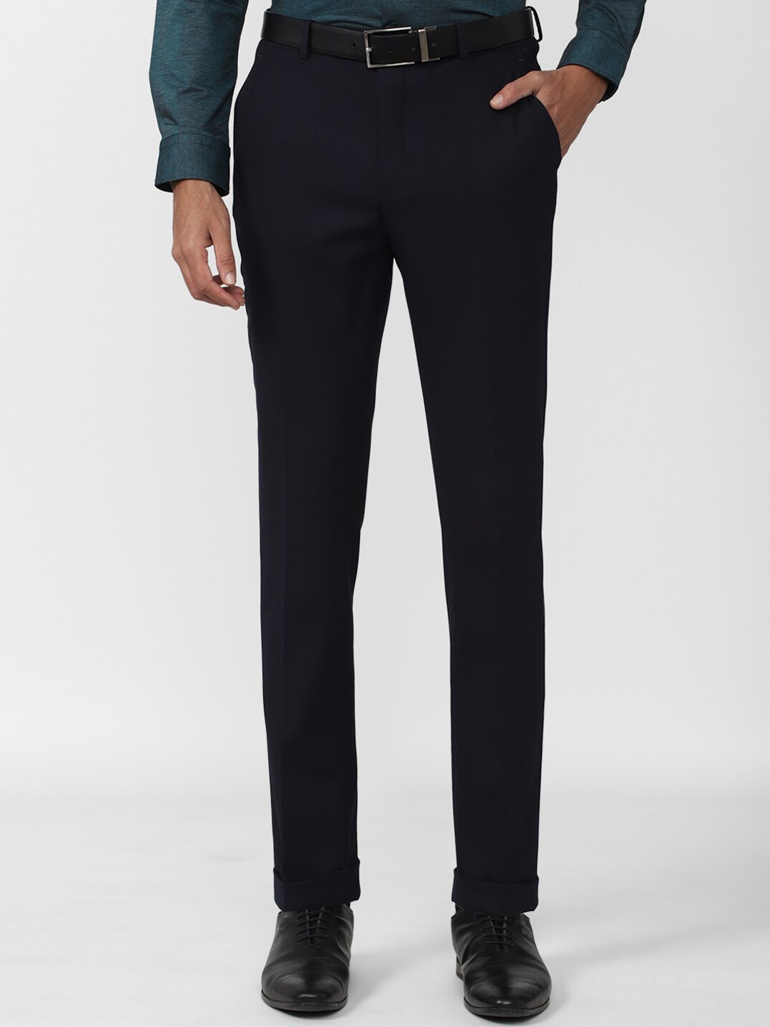 

Van Heusen Men Mid-Rise Slim Fit Formal Trousers, Black