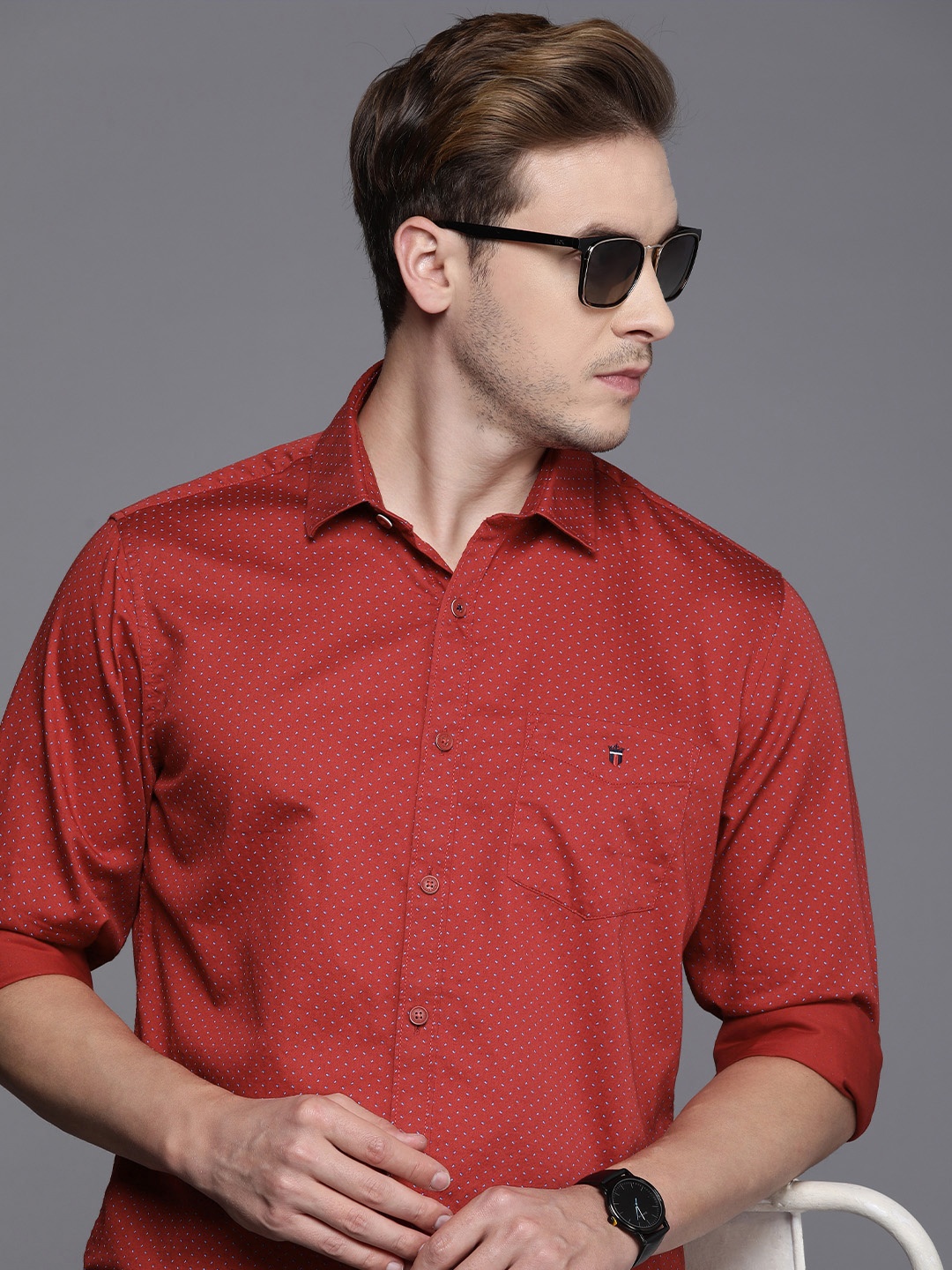 

Louis Philippe Sport Pure Cotton Slim Fit Micro Ditsy Printed Semiformal Shirt, Red