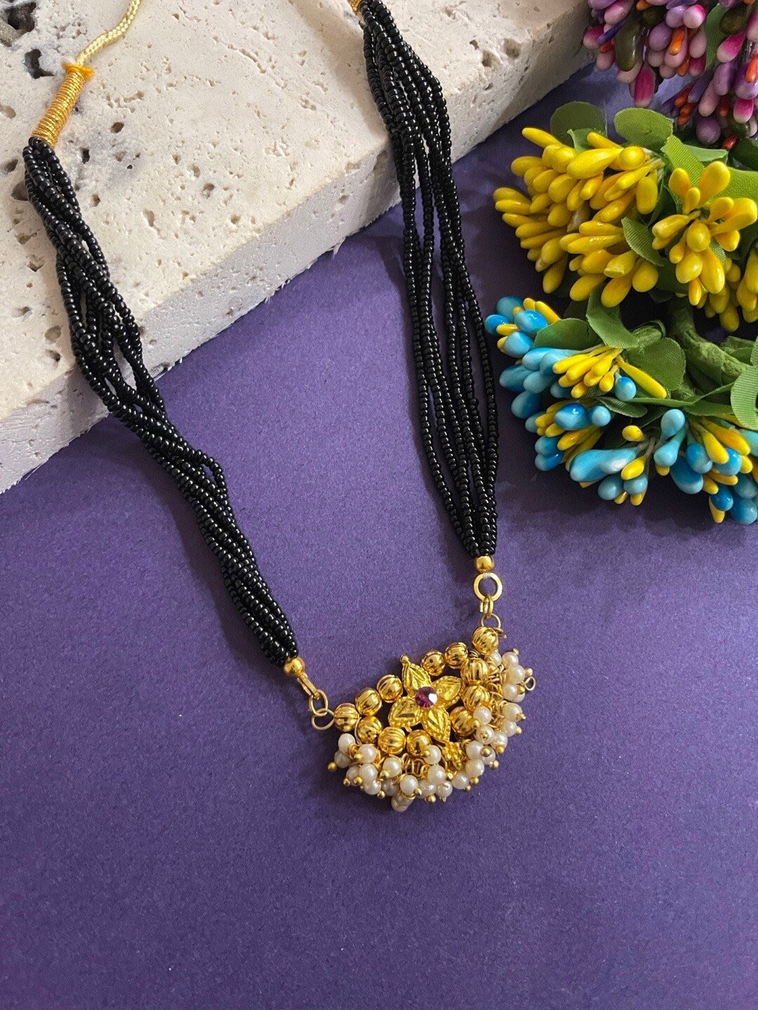 

Digital Dress Room Gold-Plated Stone-Studded & Beaded Maharashtrian Short Thushi Mangalsutra, Black