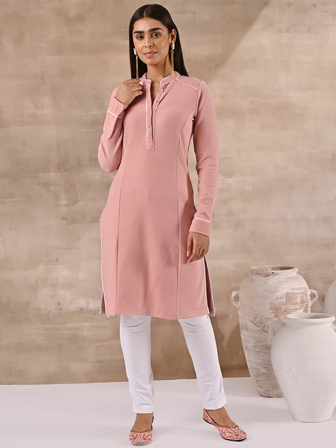 

Lakshita Mandarin Collar Striped Kurta, Peach