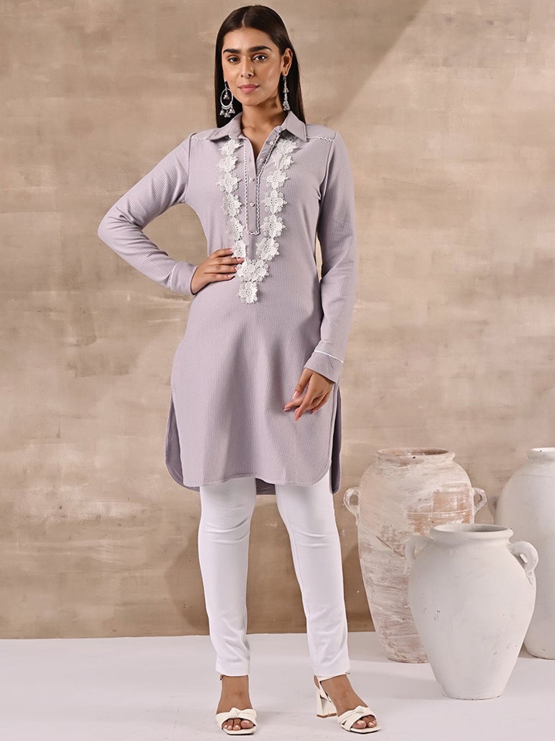 

Lakshita Striped Yoke Design Lace Work Woolen Kurti, Lavender