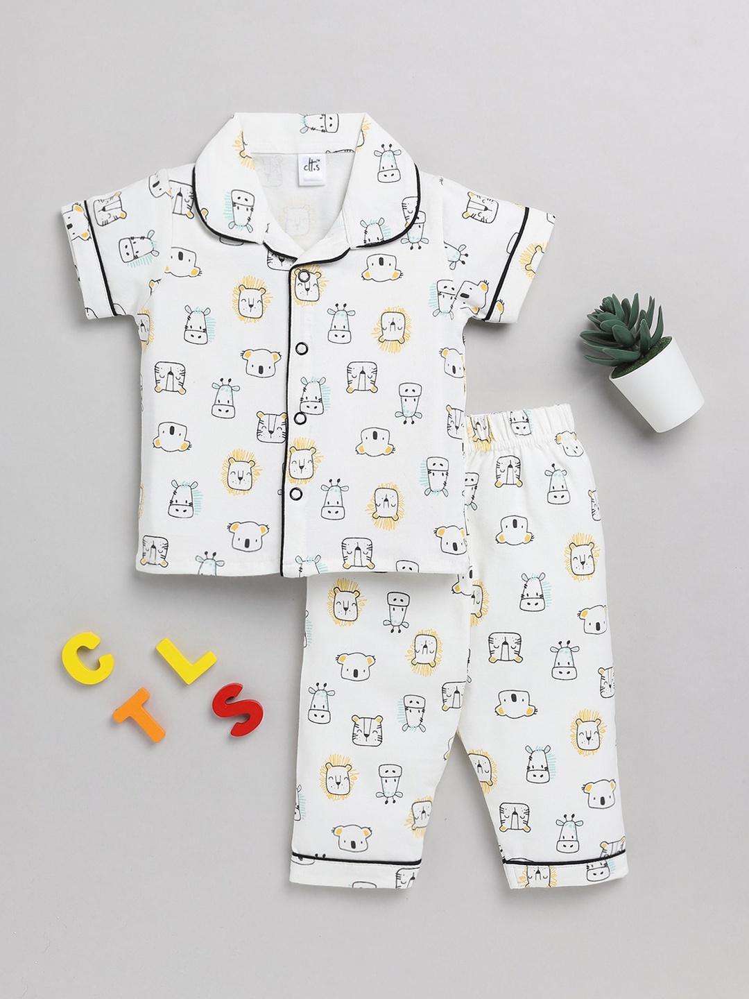 

Clt.s Infants Kids Conversational Printed Pure Cotton Night Suit, Off white