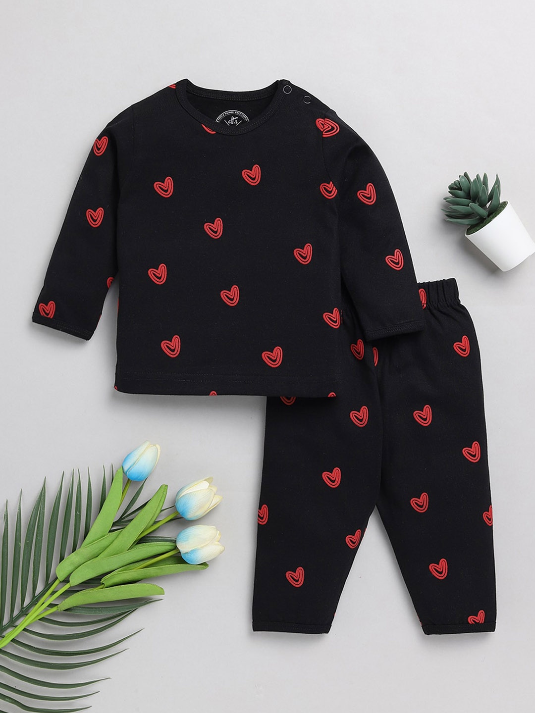 

Clt.s Infants Kids Conversational Printed Pure Cotton Night Suit, Black