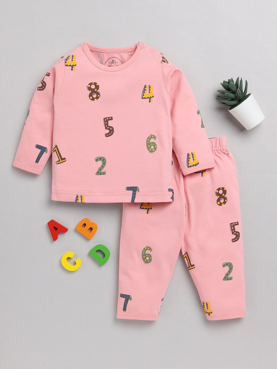 

Clt.s Infants Kids Alphanumeric Printed Pure Cotton Night Suit, Pink
