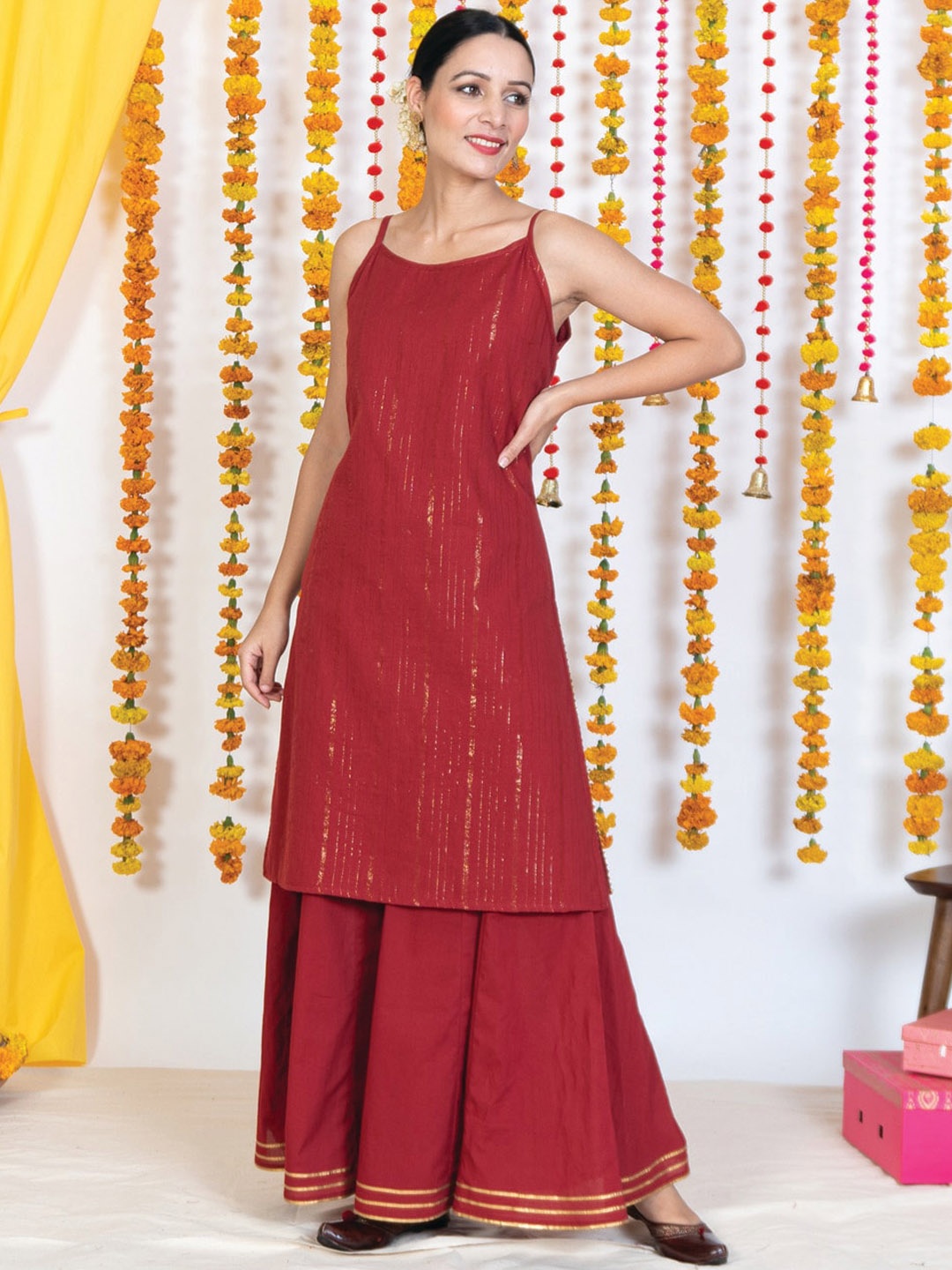 

AKISO Shoulder Straps Woven Design Striped Gotta Patti Cotton Straight Kurta, Red