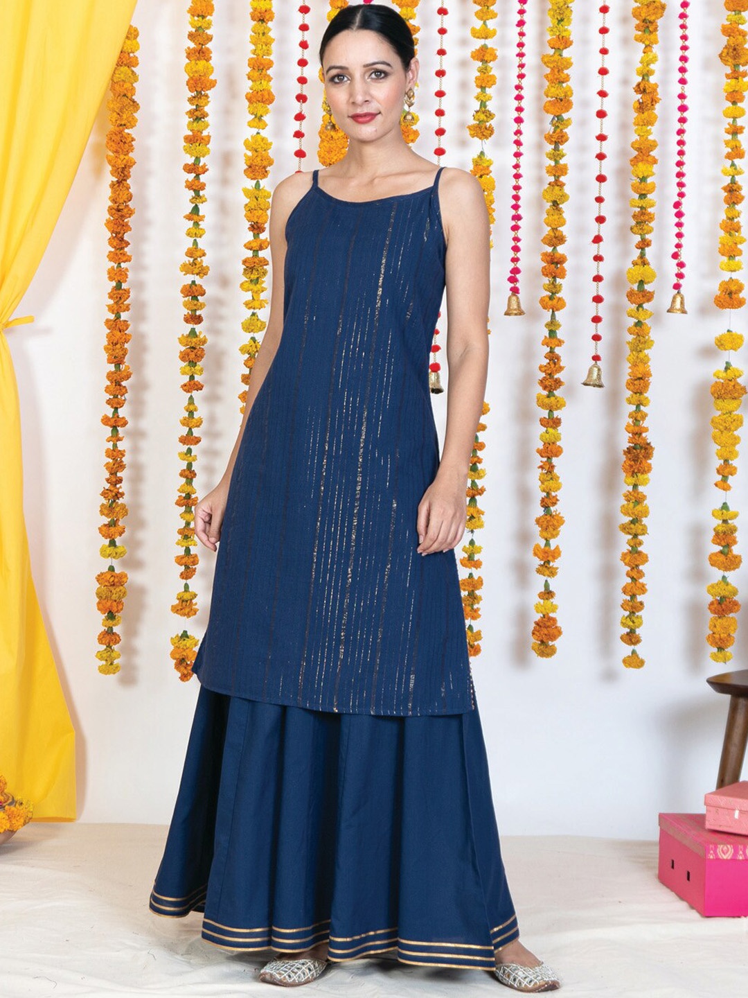 

AKISO Striped Shoulder Straps Kurta, Blue