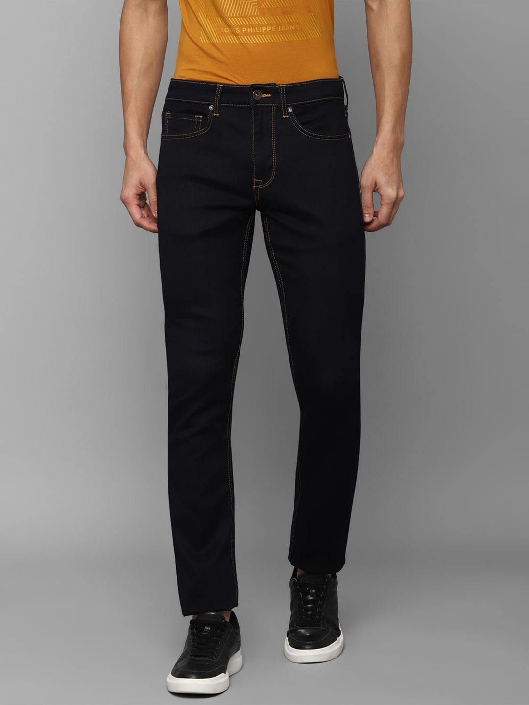 

Louis Philippe Jeans Men Slim Fit Stretchable Jeans, Black