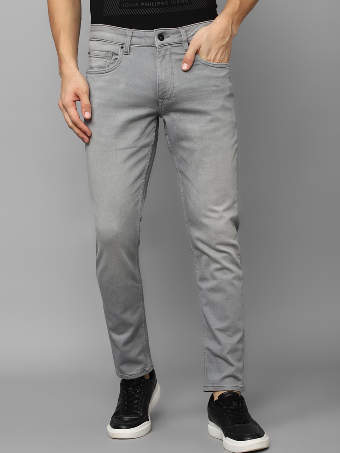 

Louis Philippe Jeans Men Slim Fit Heavy Fade Stretchable Jeans, Grey