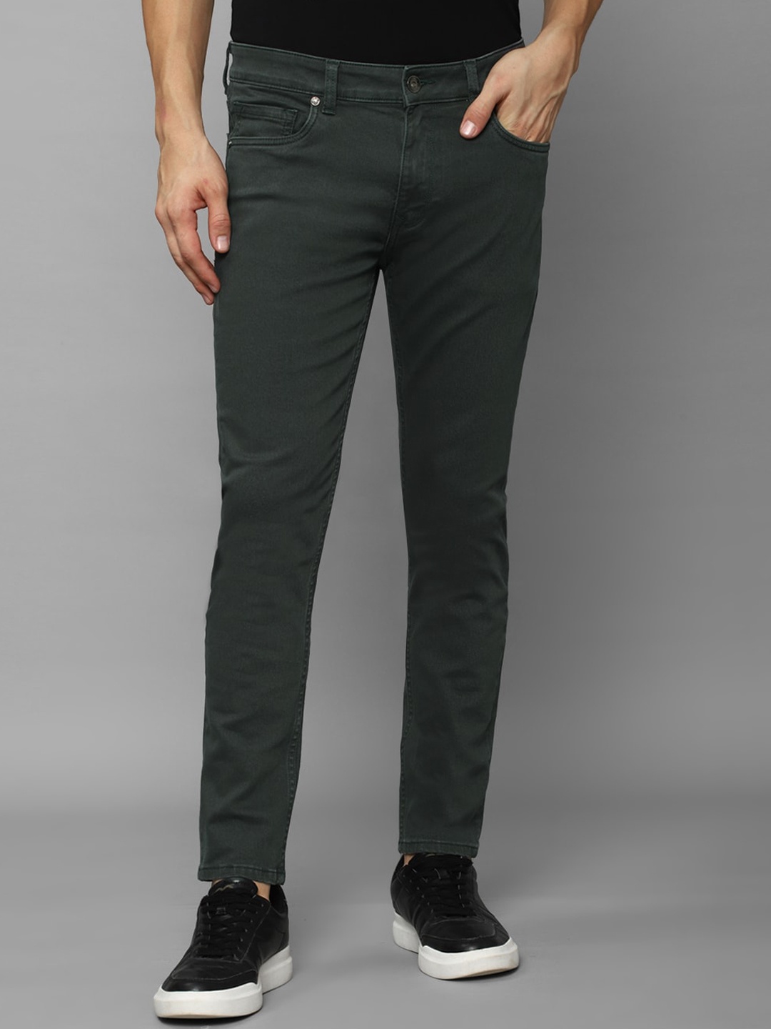 

Louis Philippe Jeans Men Slim Fit Clean Look Cotton Jeans, Green