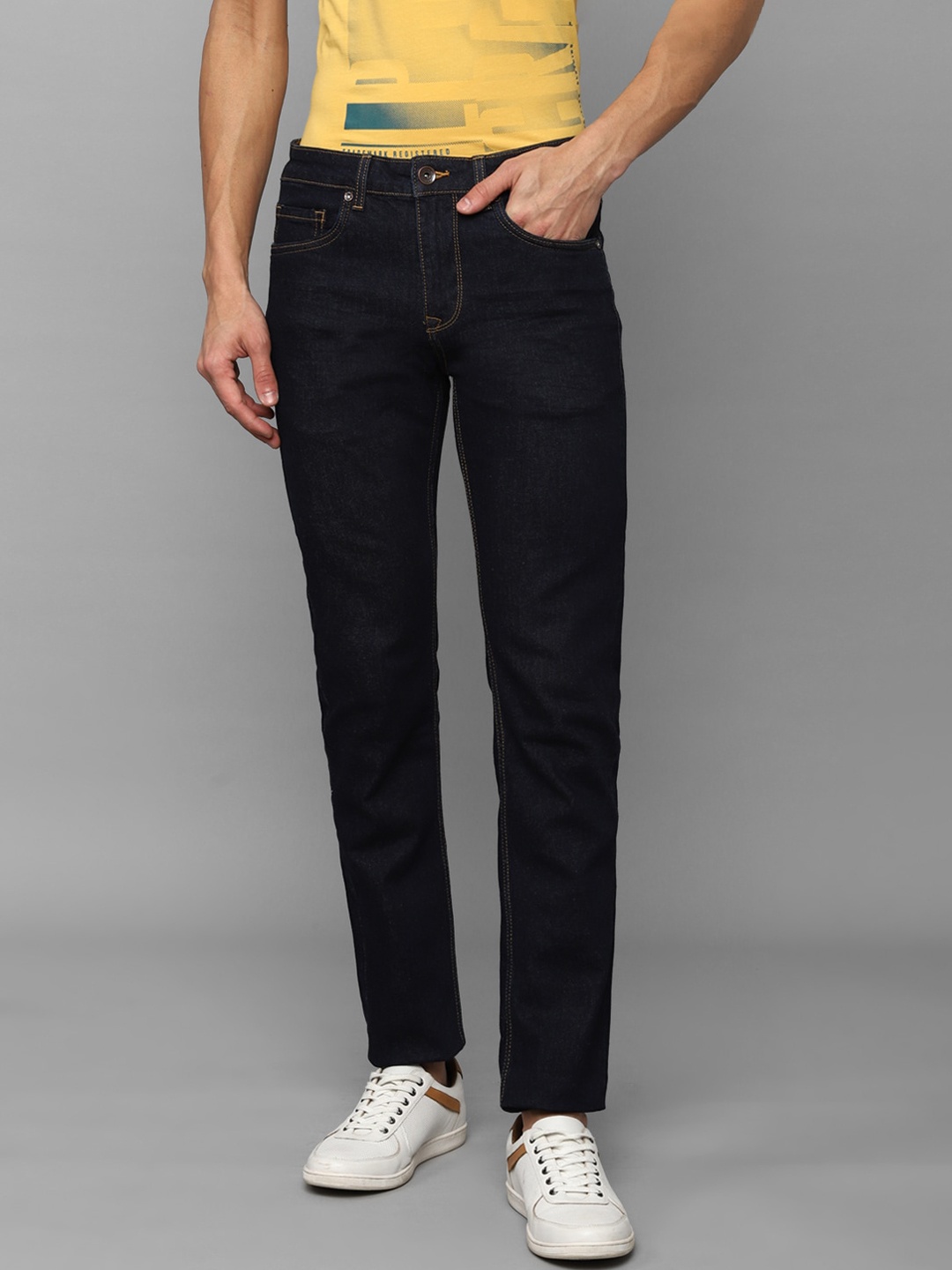 

Louis Philippe Jeans Men Slim Fit Jeans, Black