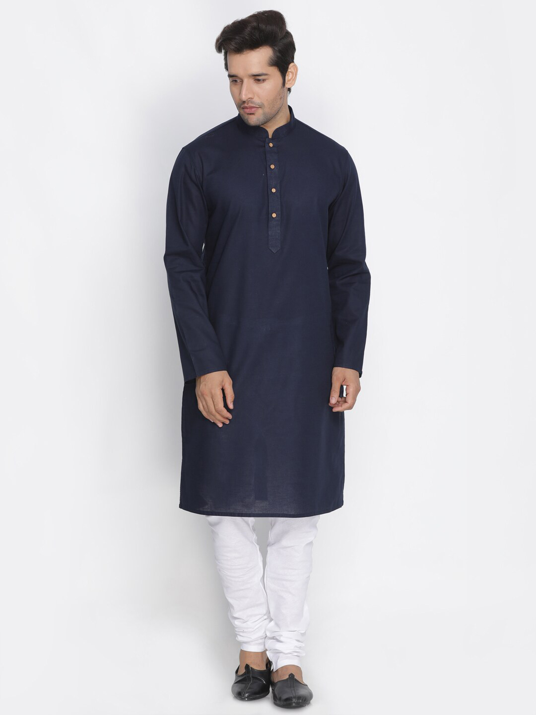 

VASTRAMAY Men Mandarin Collar Kurta with Churidar, Navy blue