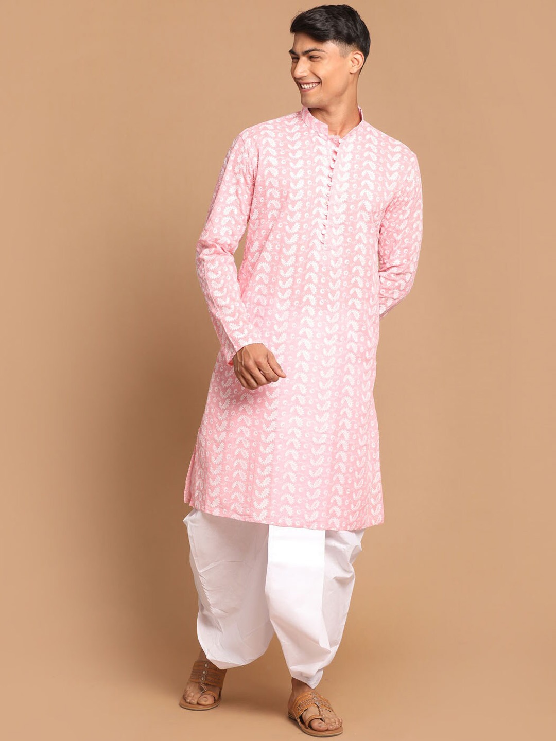 

VASTRAMAY Paisley Embroidered Chikankari Pure Cotton Kurta with Dhoti Pants, Pink