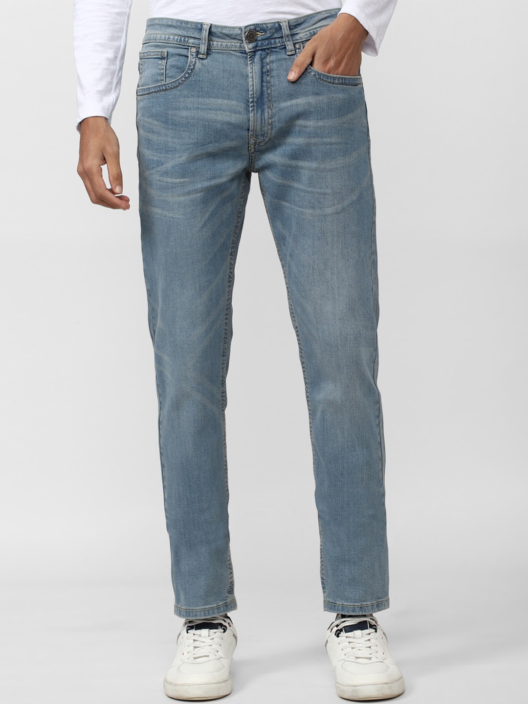 

Peter England Casuals Men Mid-Rise Heavy Fade Stretchable Jeans, Blue