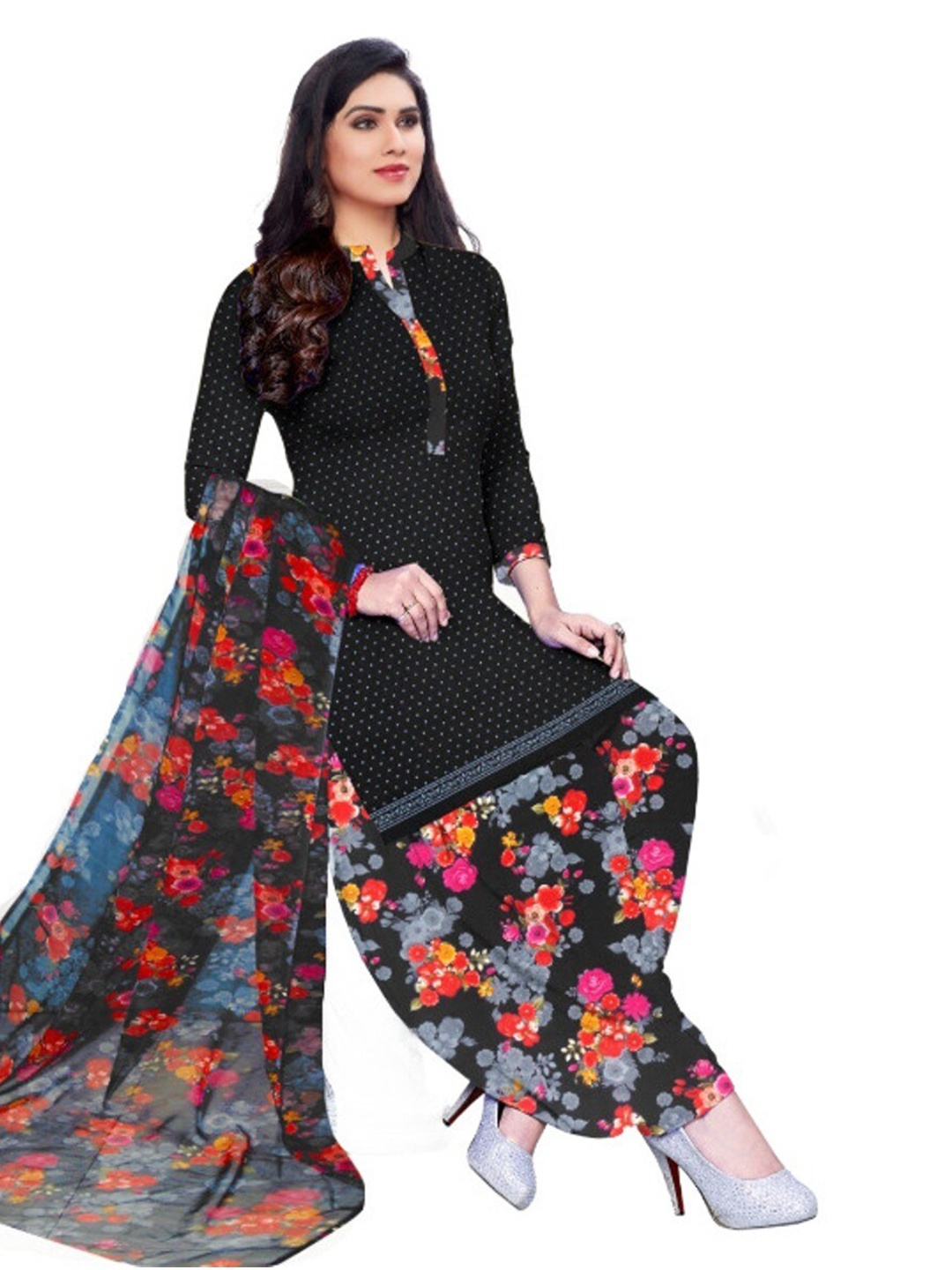 

INDIAN HERITAGE Printed Silk Crepe Unstitched Dress Material, Black
