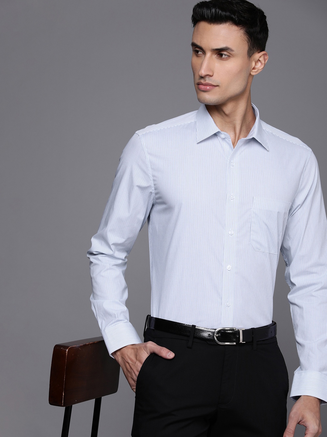 

Louis Philippe Men Pure Cotton Slim Fit Striped Formal Shirt, Blue