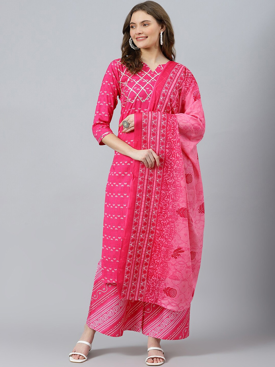 

RATAN Floral Printed Gotta Patti Kurta with Palazzos & Dupatta, Pink