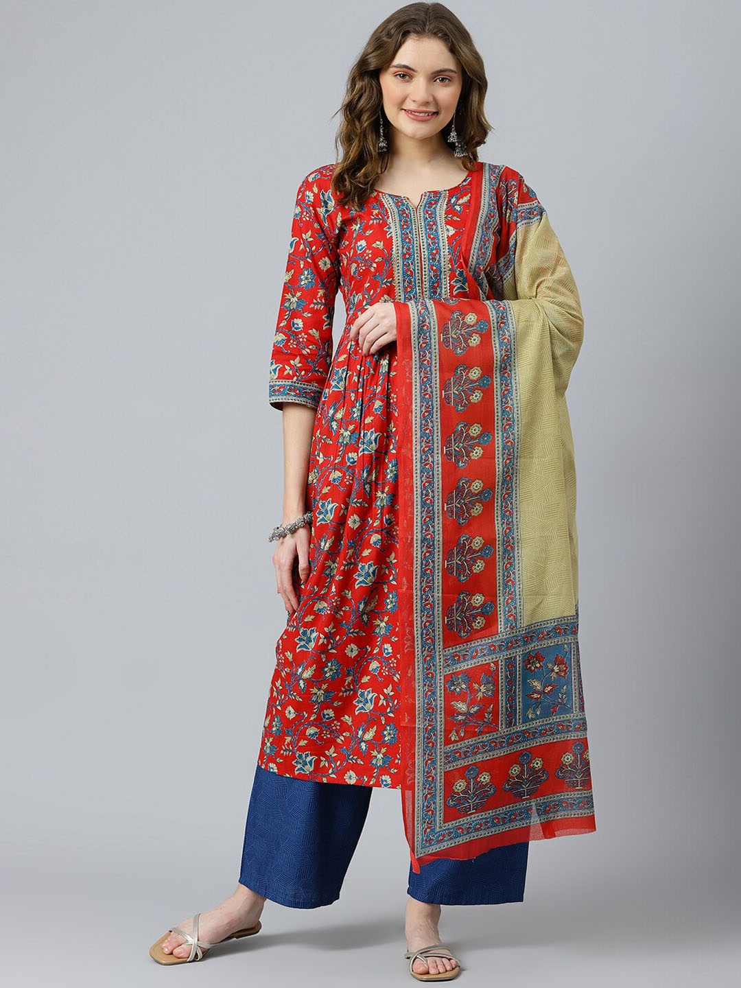 

RATAN Floral Printed Gotta Patti Pure Cotton Kurta with Trousers & Dupatta, Red