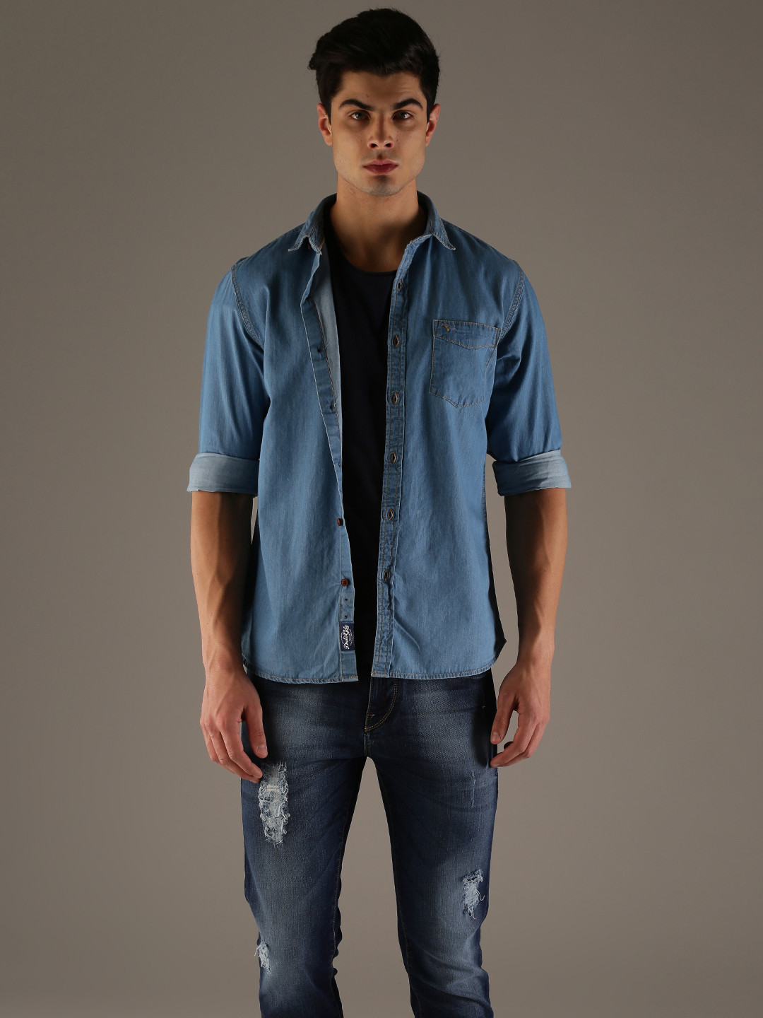 

Flying Machine Men Blue Regular Fit Faded Casual Shirt