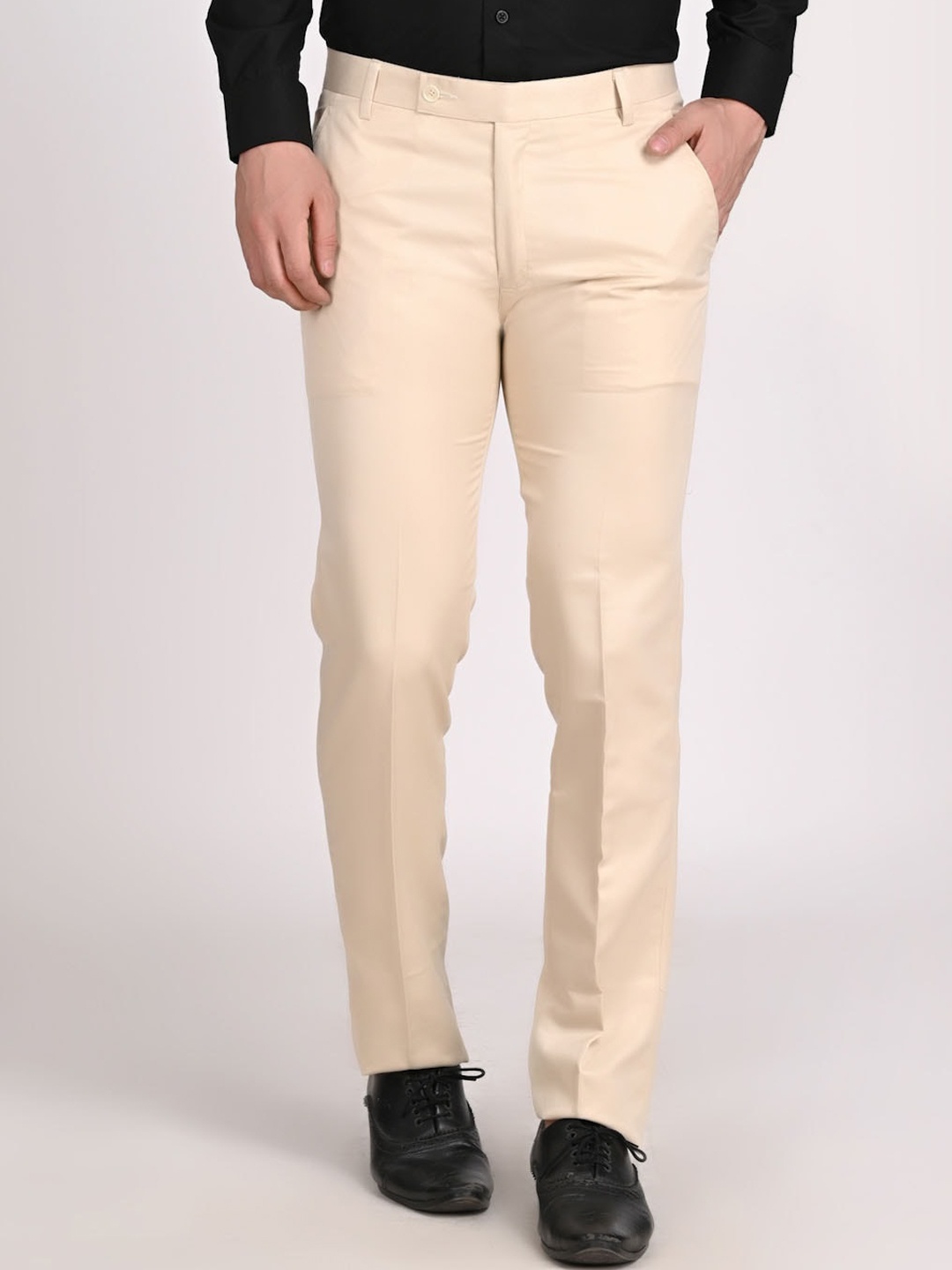 

TAHVO Men Slim Fit Mid-Rise Stain Resistant Formal Trousers, Beige