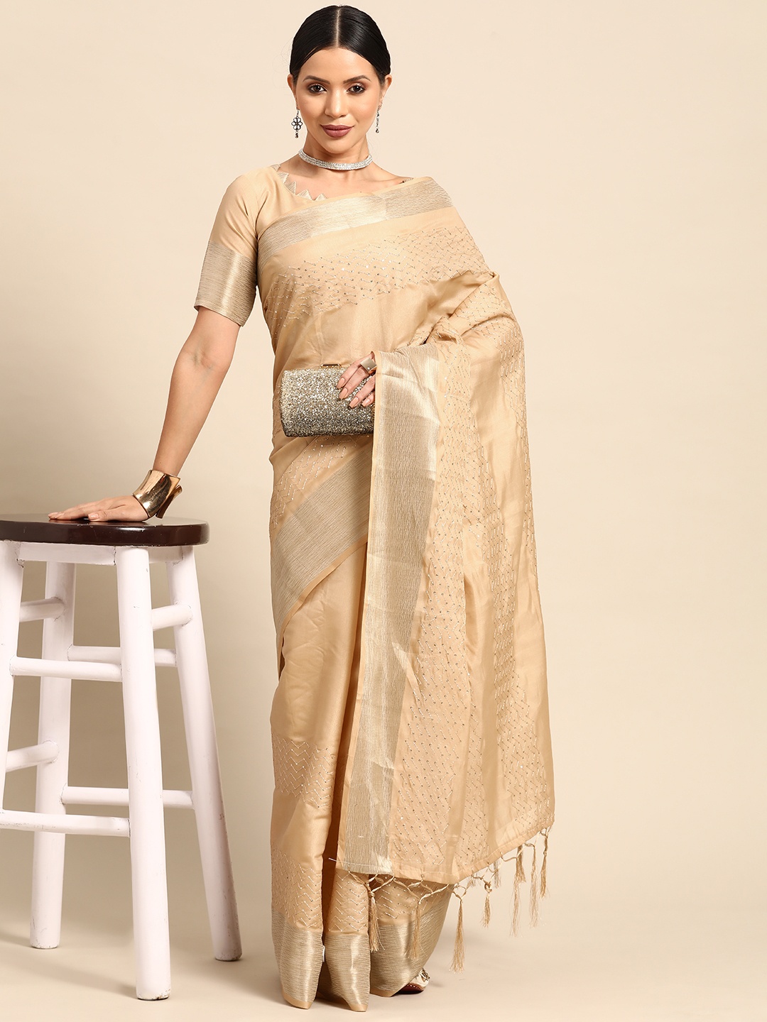 

Mitera Embroidered Leheriya Sequinned Saree, Cream