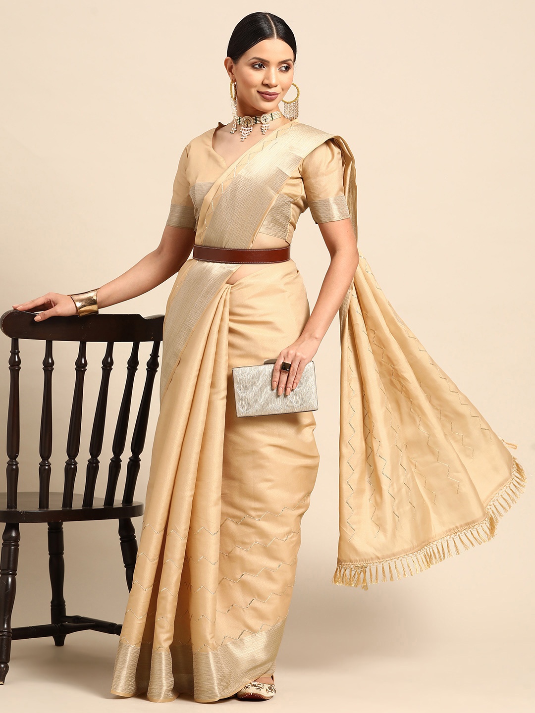 

Mitera Woven Design Sequinned Saree, Cream