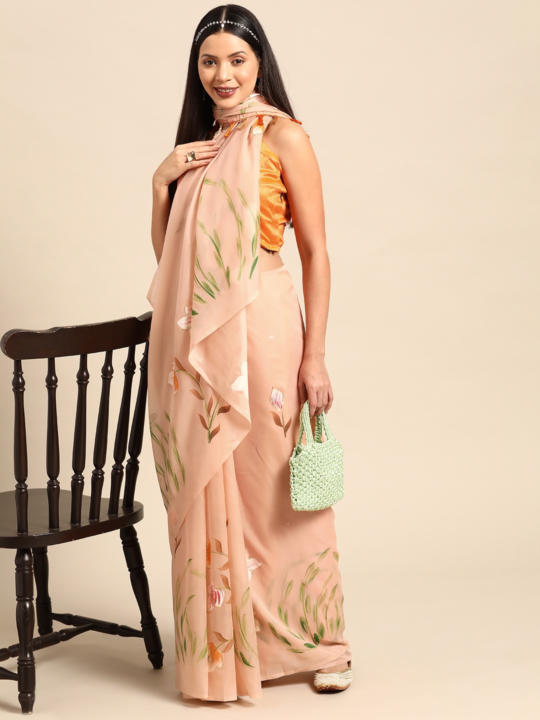 

Mitera Floral Printed Organza Saree, Peach