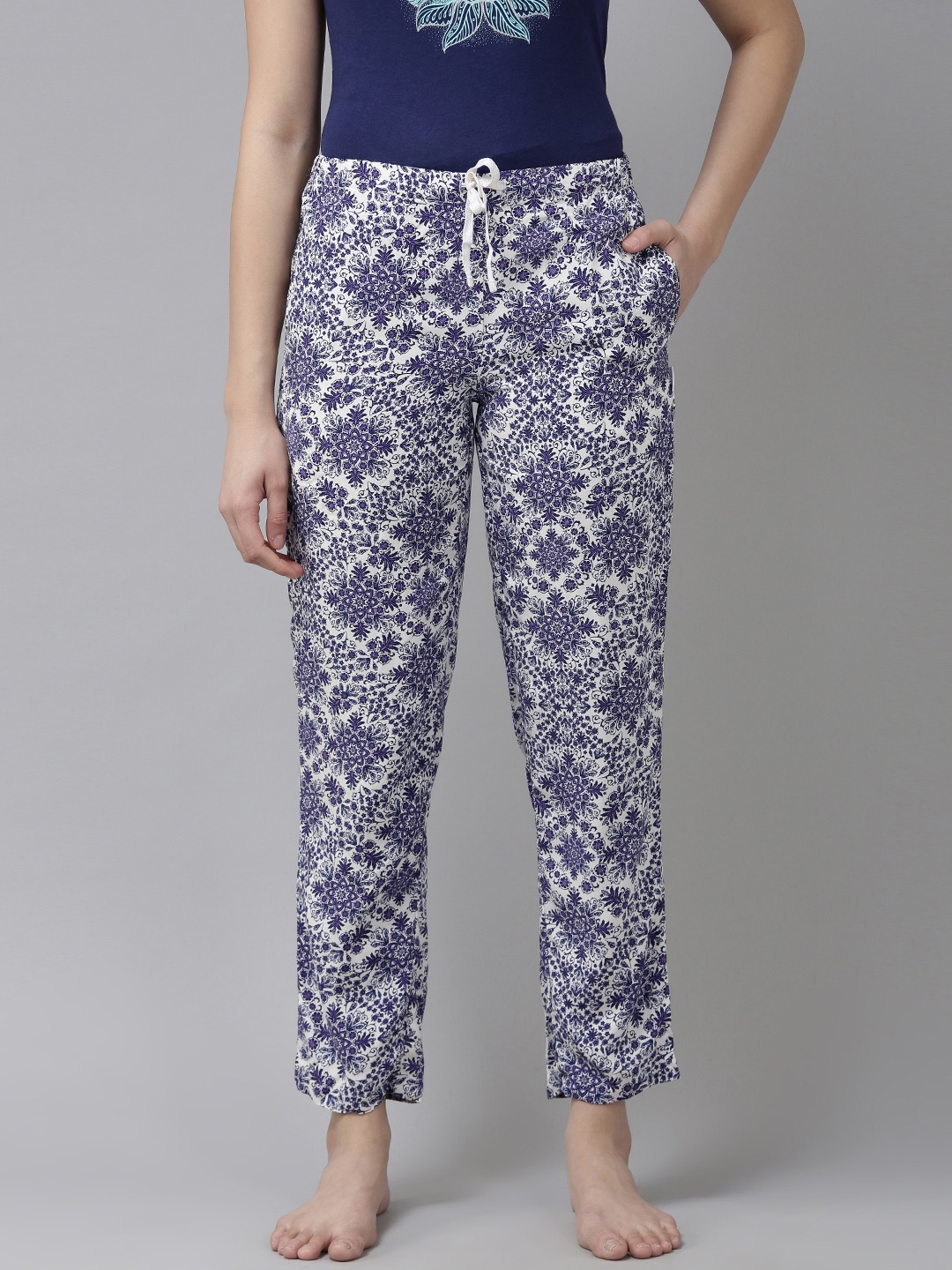 

Van Heusen Women Floral Printed Lounge Pants With Pockets, Navy blue