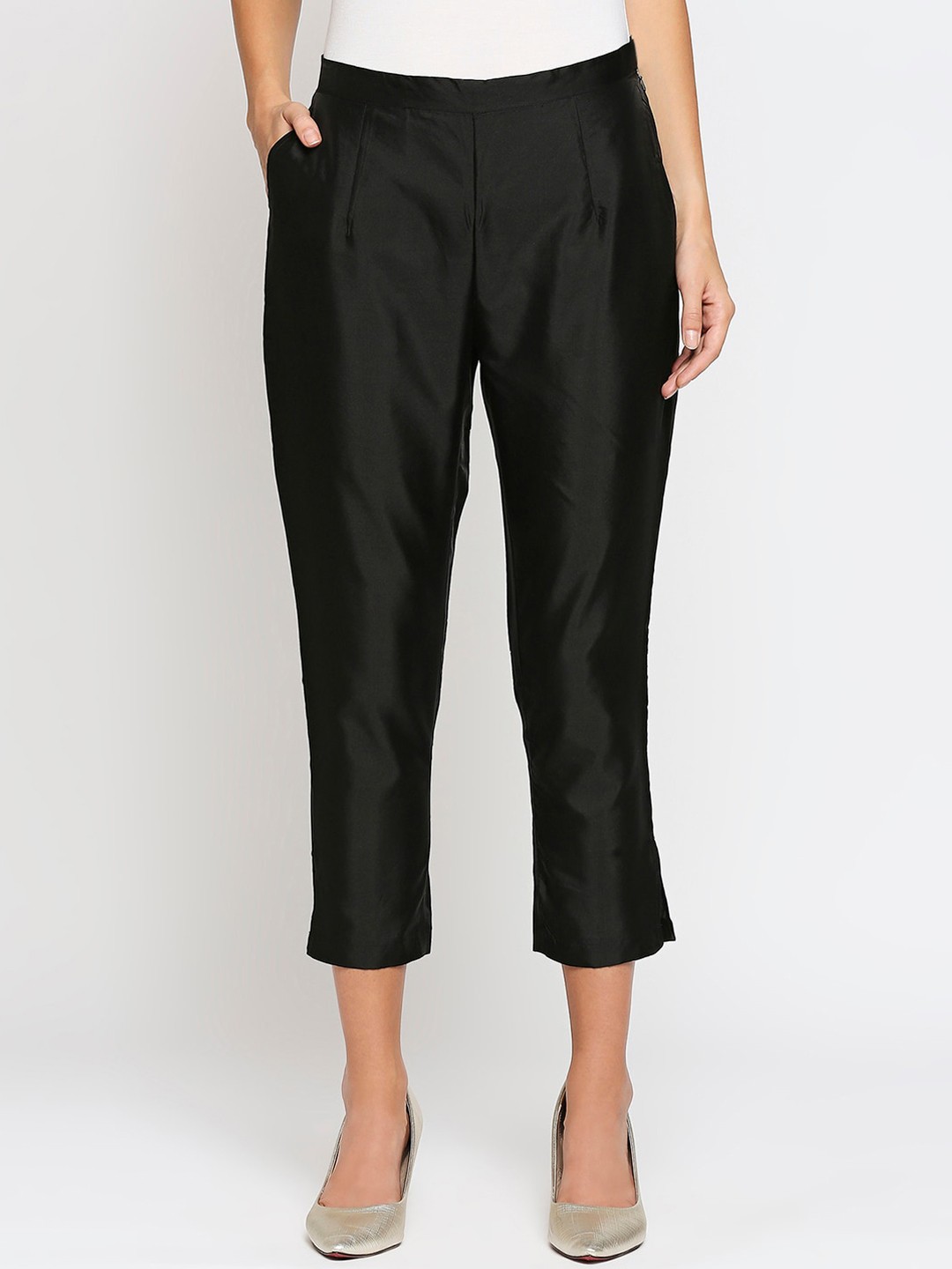 

Ira Soleil Women Cropped Trousers, Black