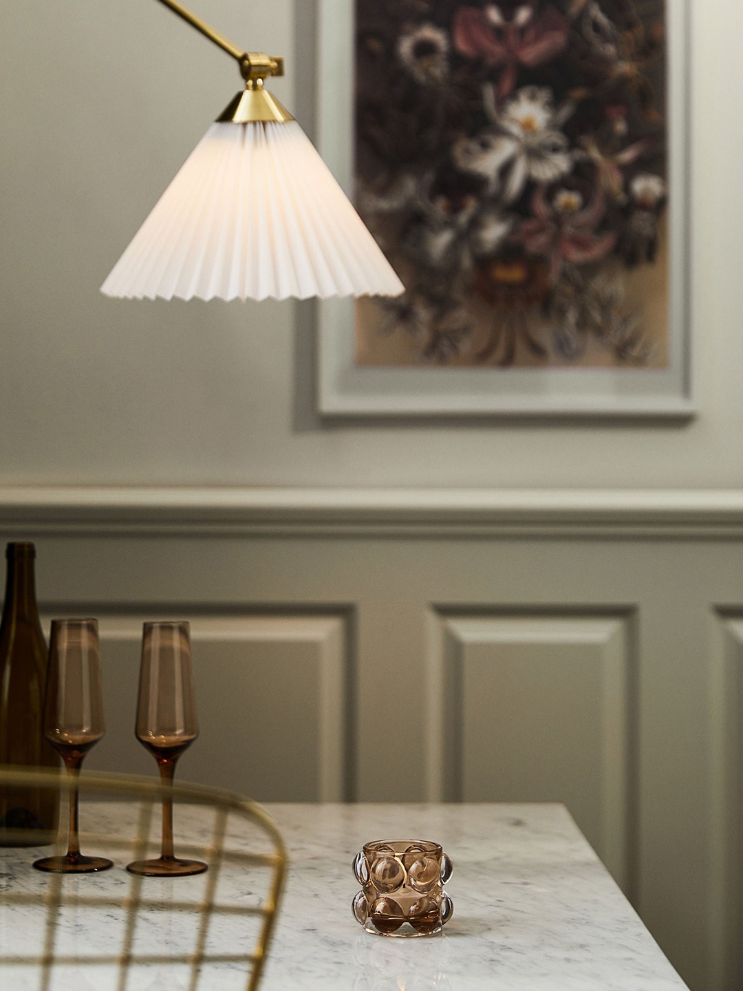 

H&M Beige Bubbled Glass Tealight Holder