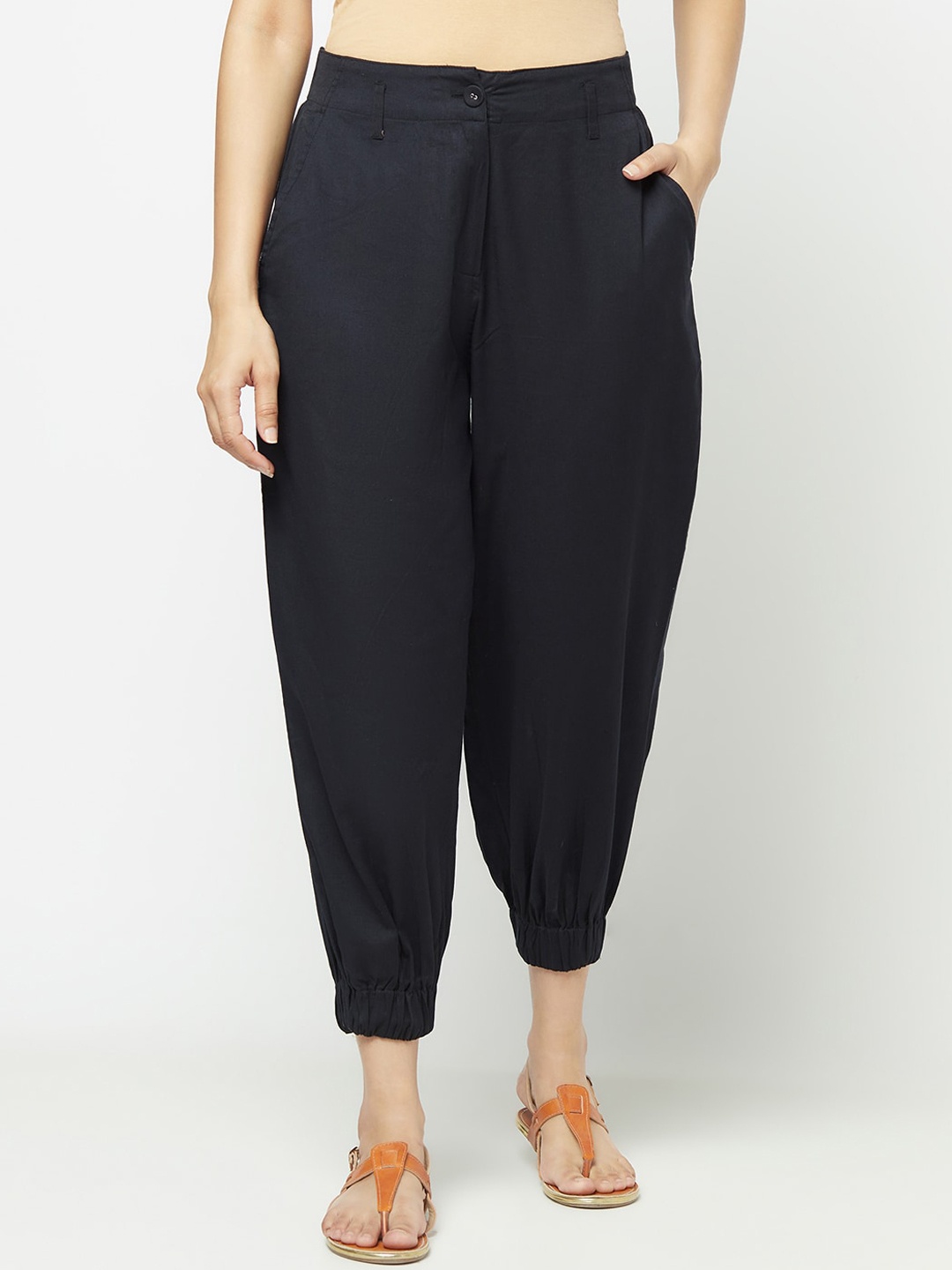 

Fabindia Women Slim Fit Casual Cotton Trousers, Black