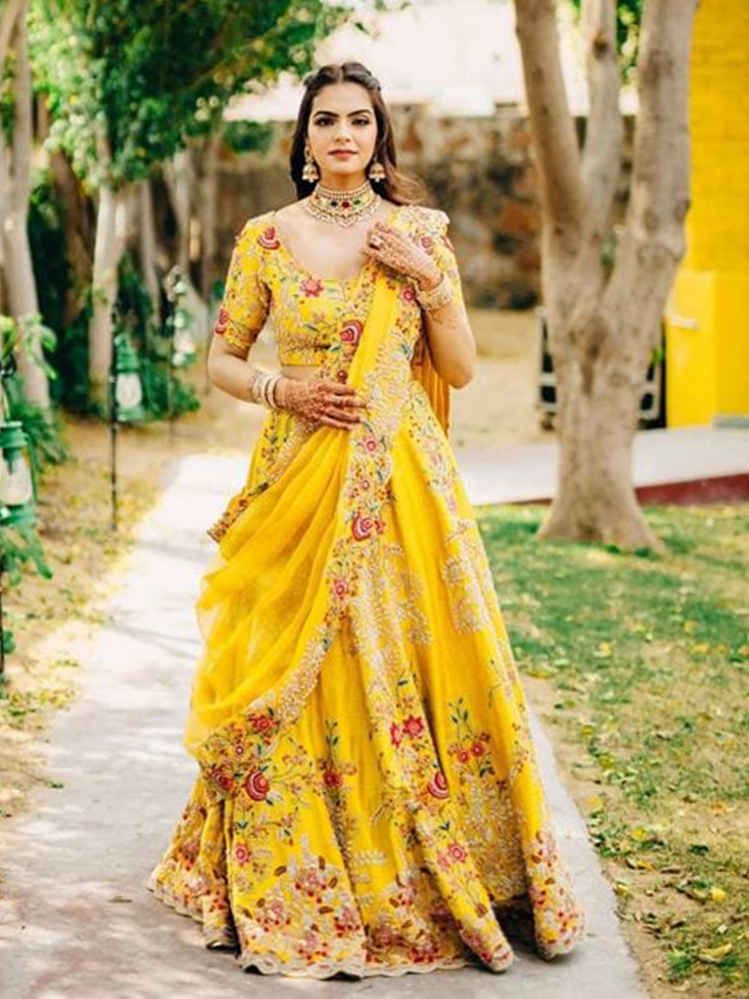 

Zainab chottani Embroidered Semi-Stitched Lehenga & Unstitched Blouse With Dupatta, Yellow