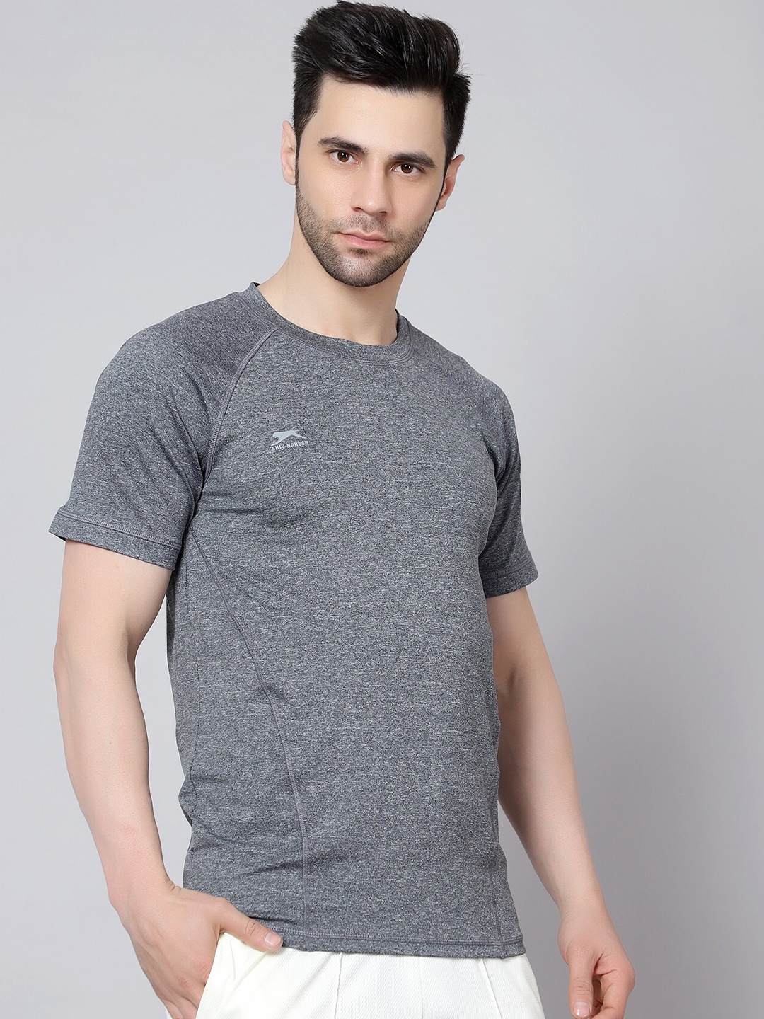 

Shiv Naresh Regular Fit Raglan Sleeves Sports T-shirt, Grey