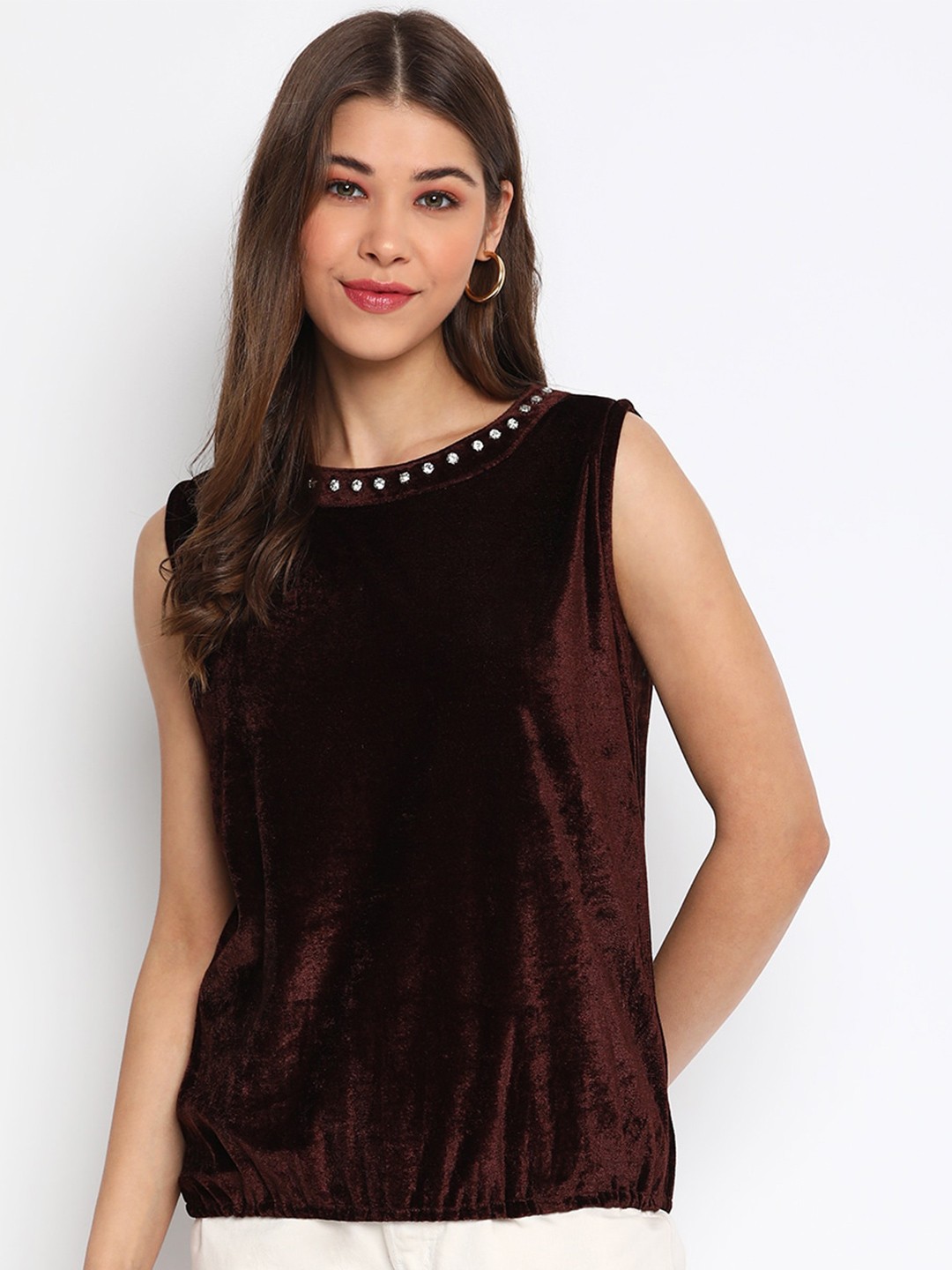 

Mayra Round Neck Velvet Top, Brown
