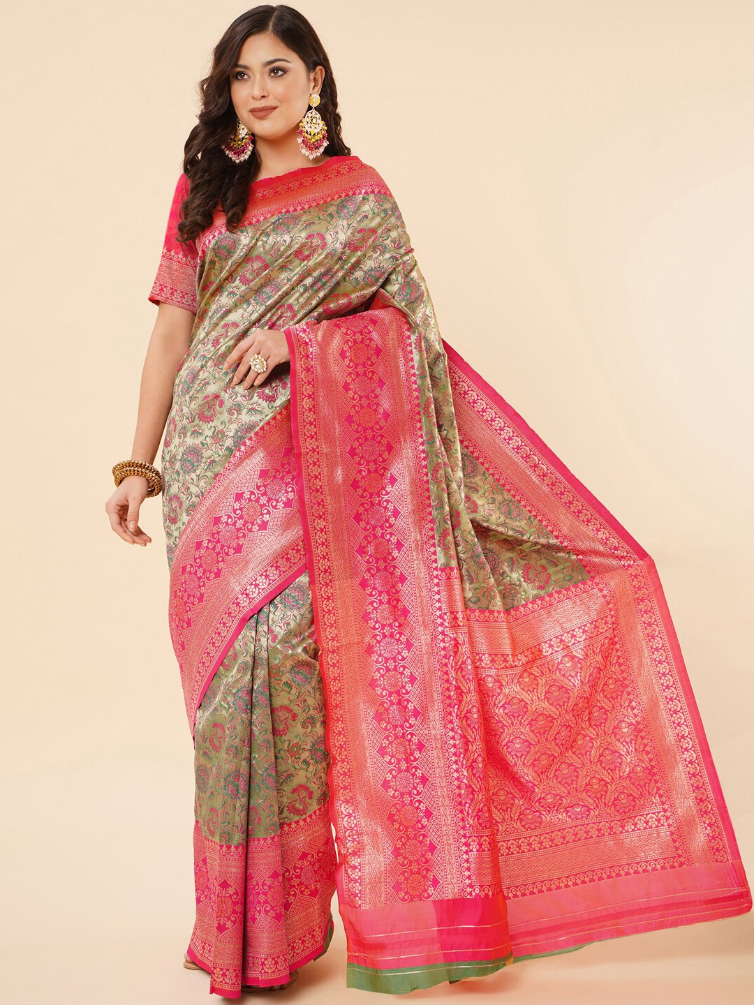 

Jinax Floral Woven Design Zari Pure Silk Banarasi Saree, Green