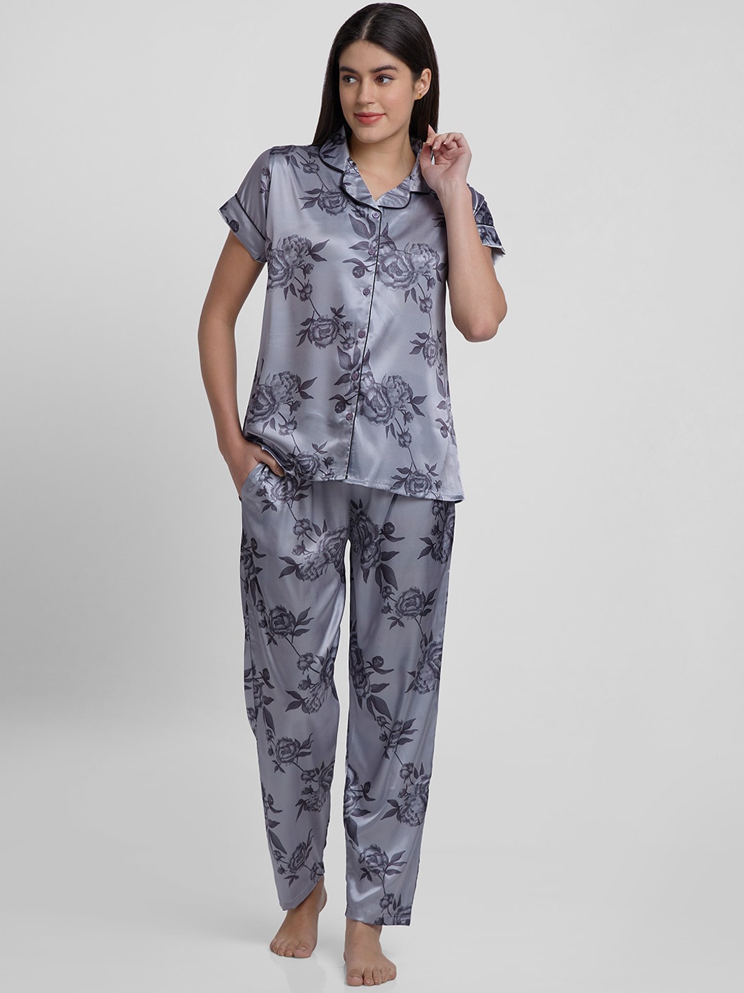 

NOIRA Floral Printed Satin Night Suit, Black