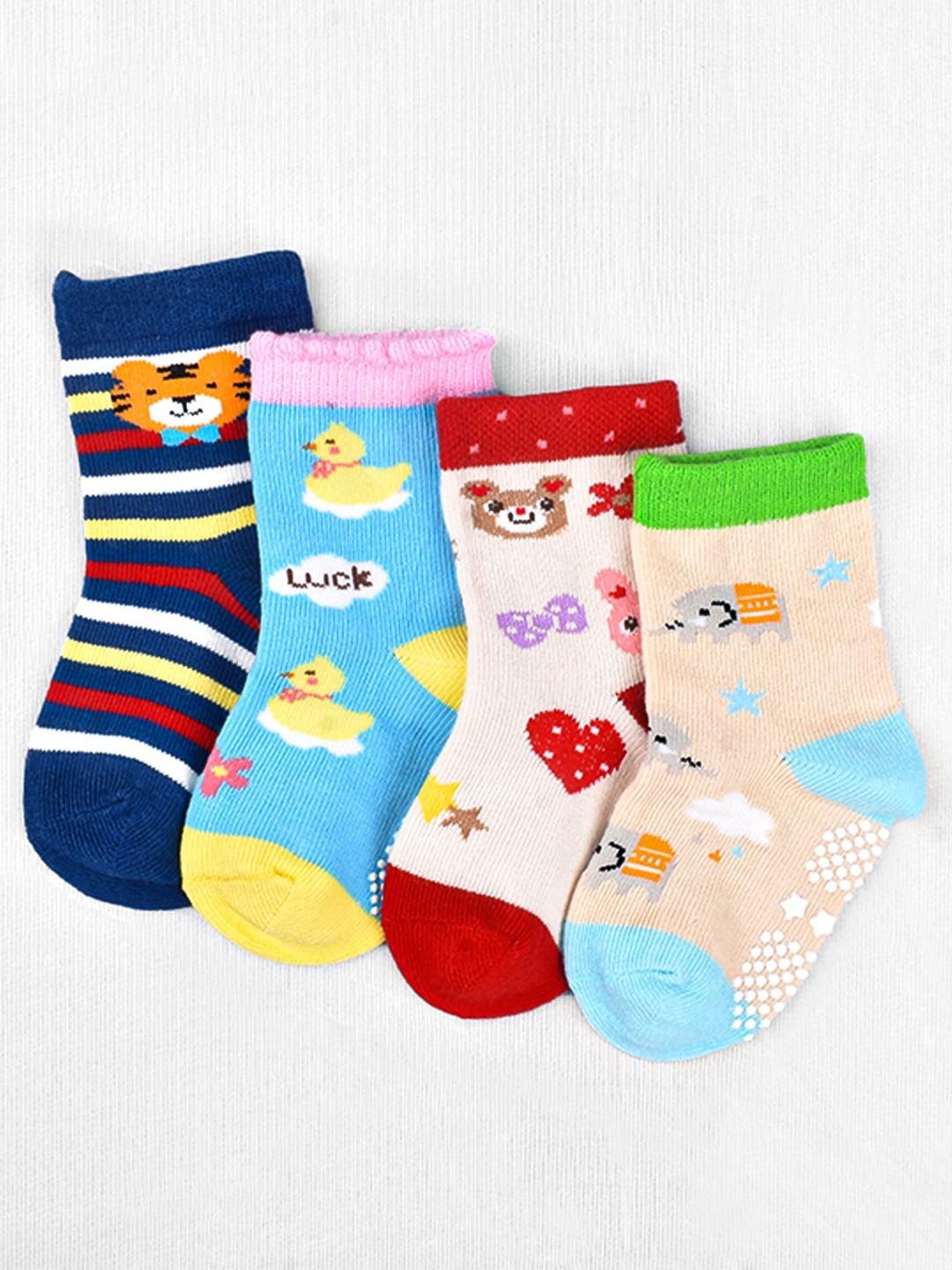 

Moms Home Infant Pack of 4 Organic Cotton Patterned Ankle Length Socks, Red