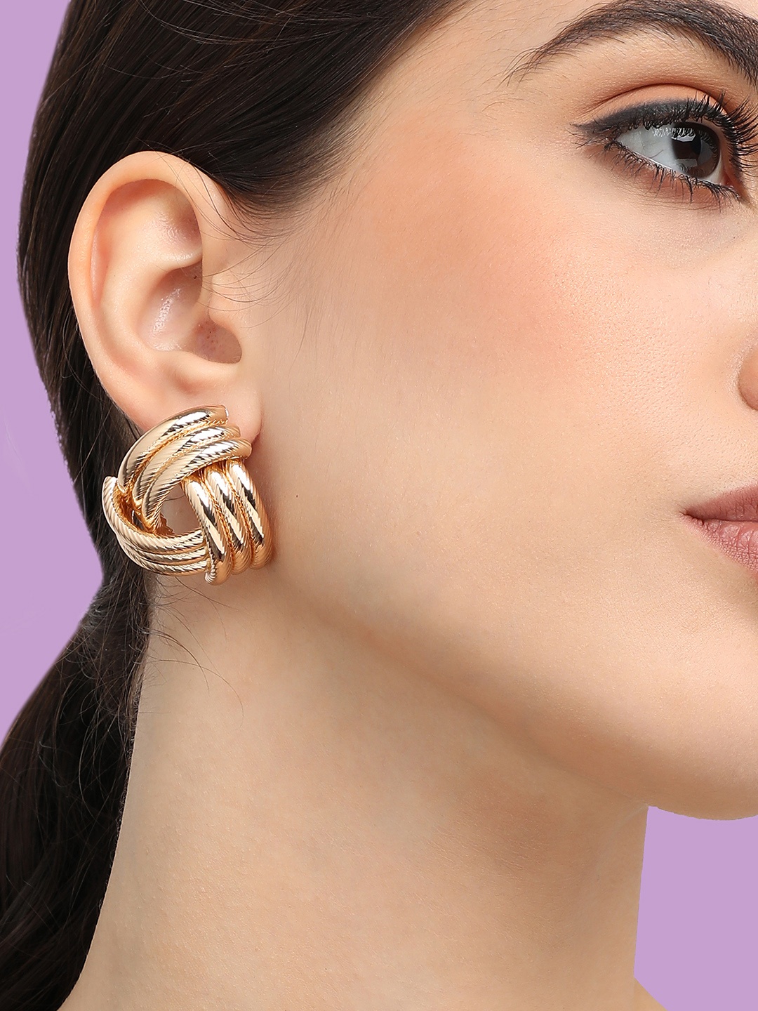 

SOHI Gold-Plated Contemporary Studs Earrings